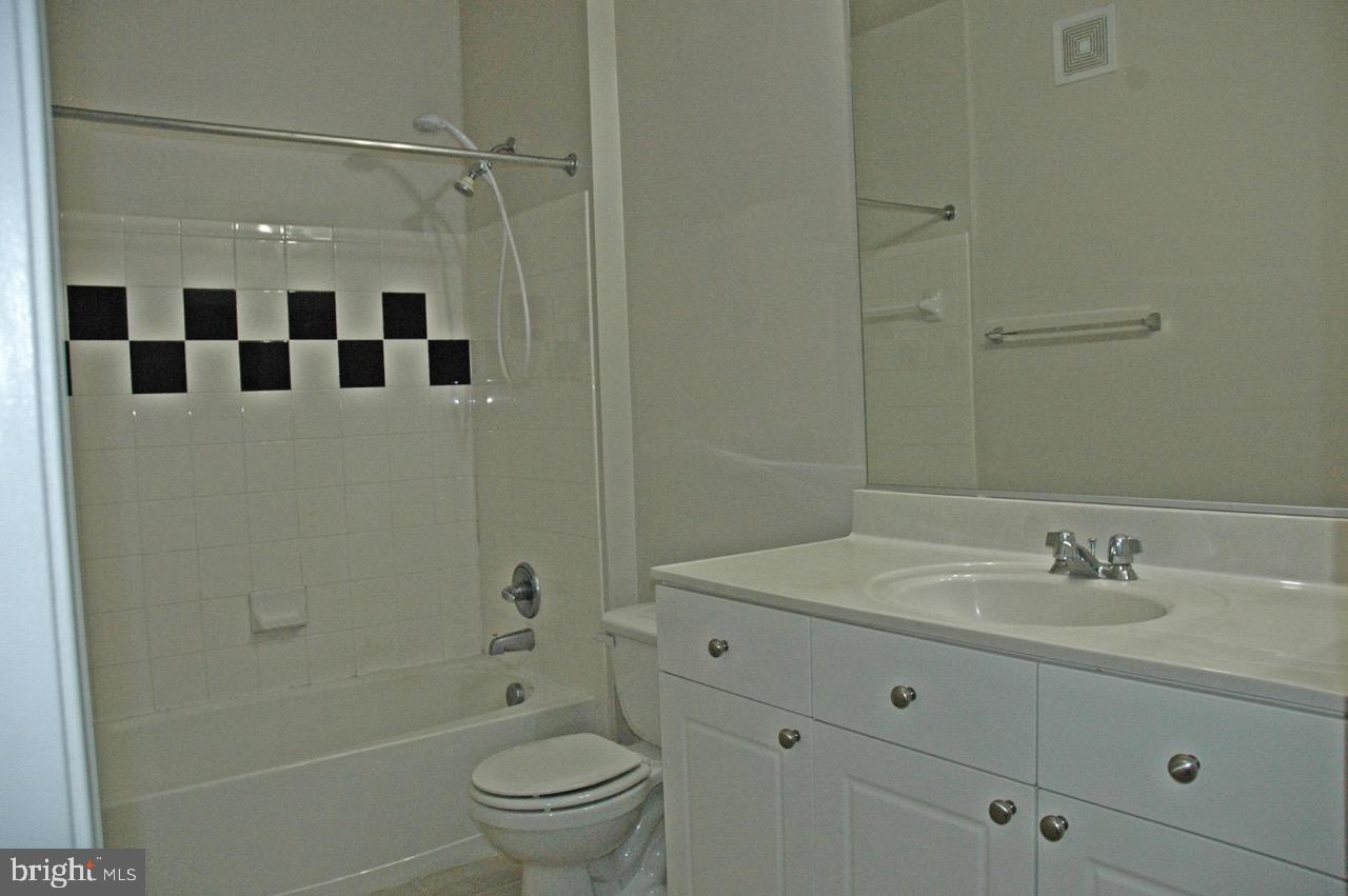 FAIR RIDGE - Residential Lease