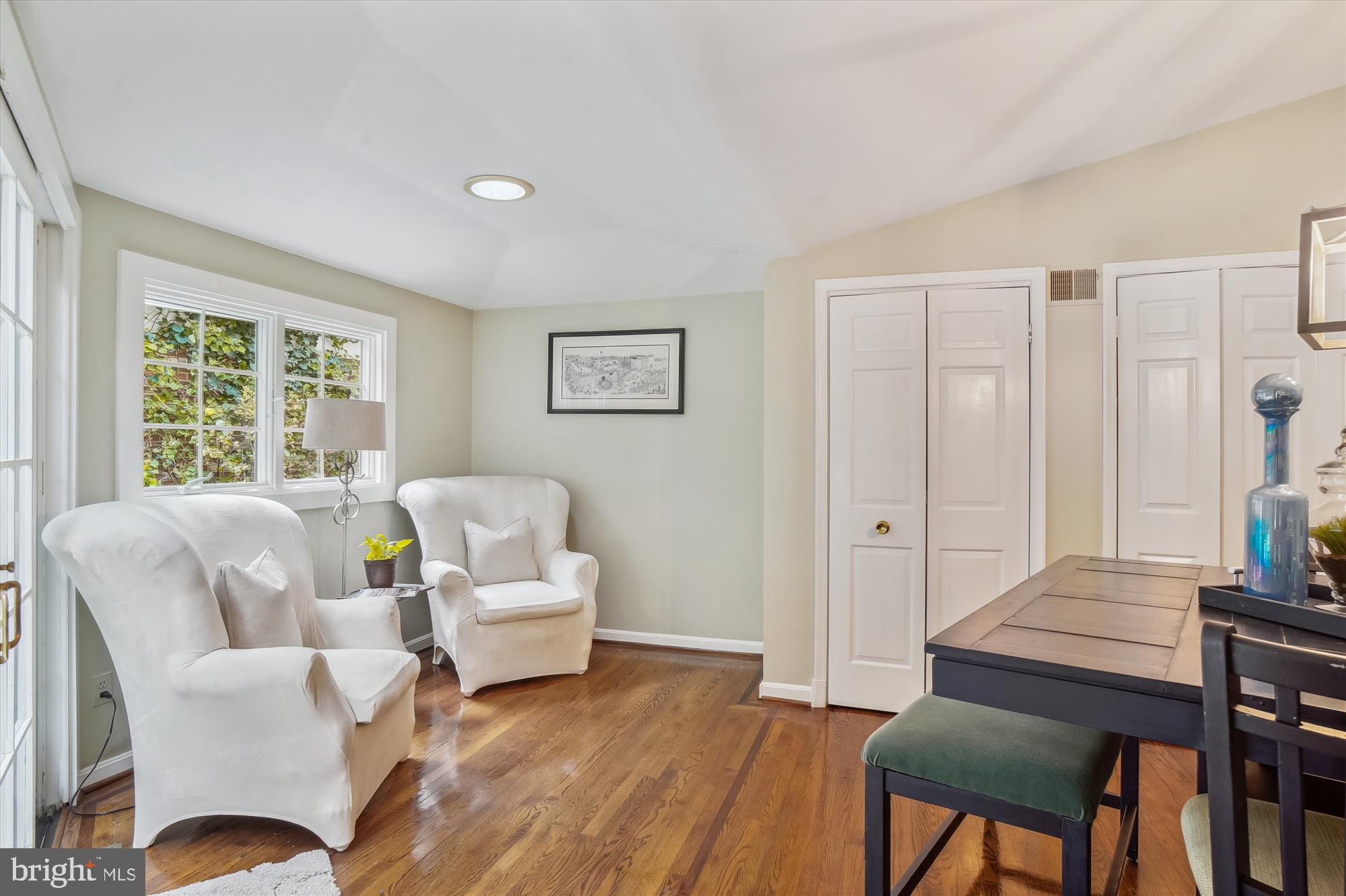 WESTMORELAND HILLS - Residential