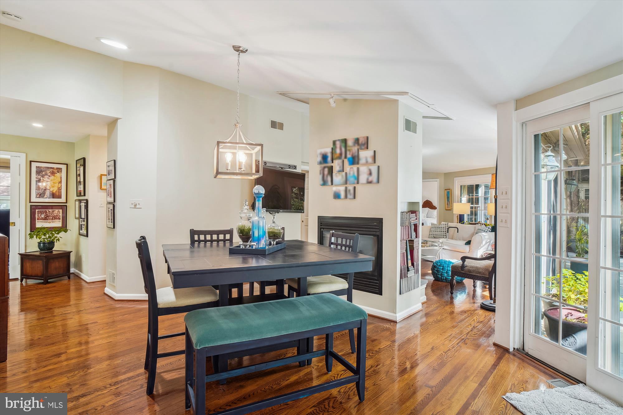 WESTMORELAND HILLS - Residential