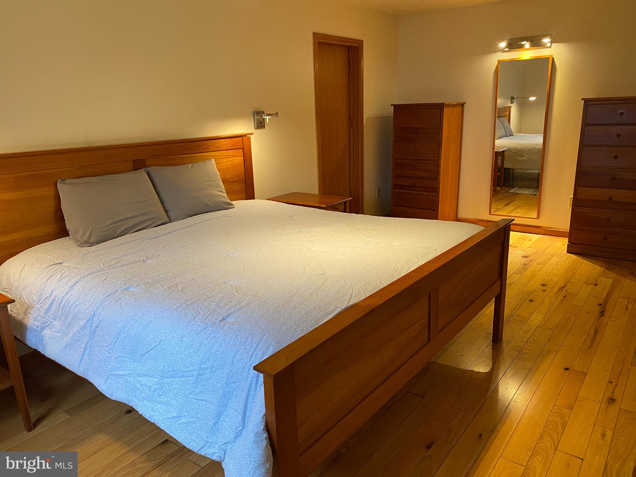 PARK FOREST VILLAGE - Residential