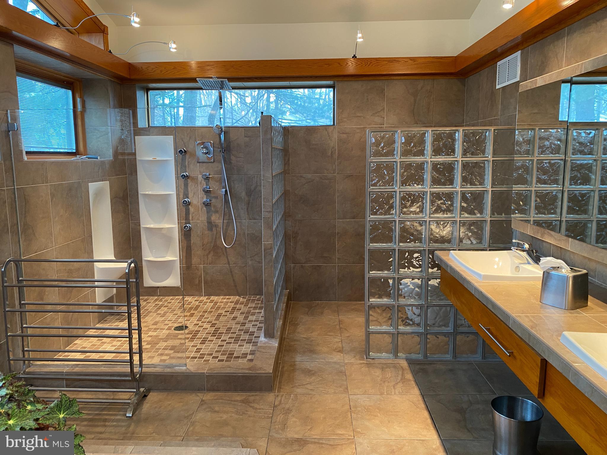 PARK FOREST VILLAGE - Residential