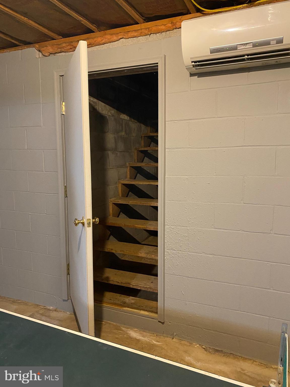 PARK FOREST VILLAGE - Residential