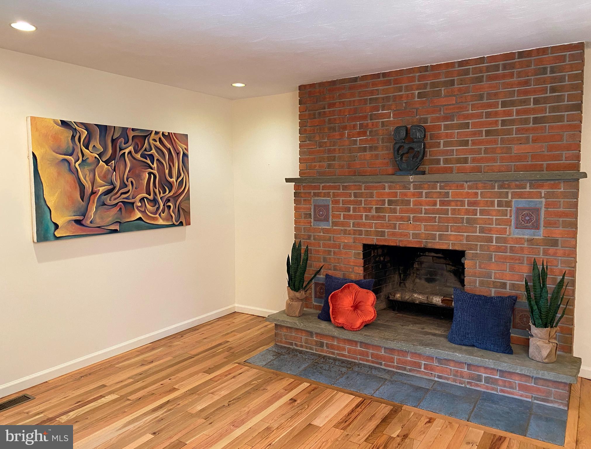 PARK FOREST VILLAGE - Residential