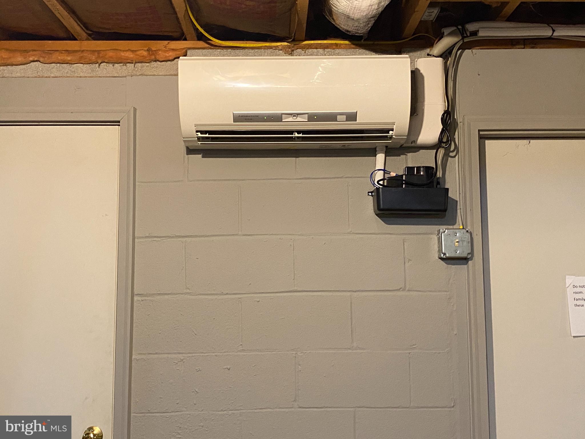 PARK FOREST VILLAGE - Residential