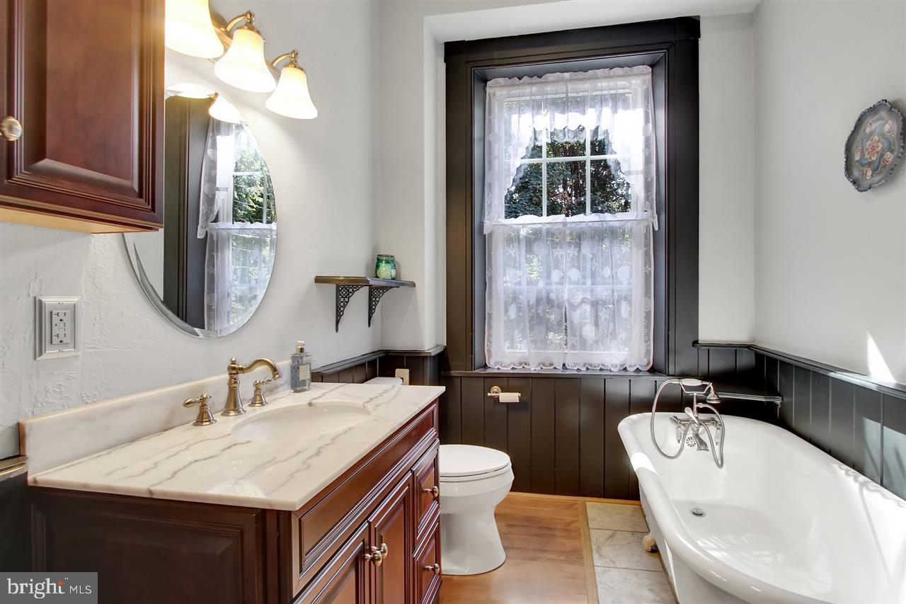 ACCOMAC SHORES - Residential