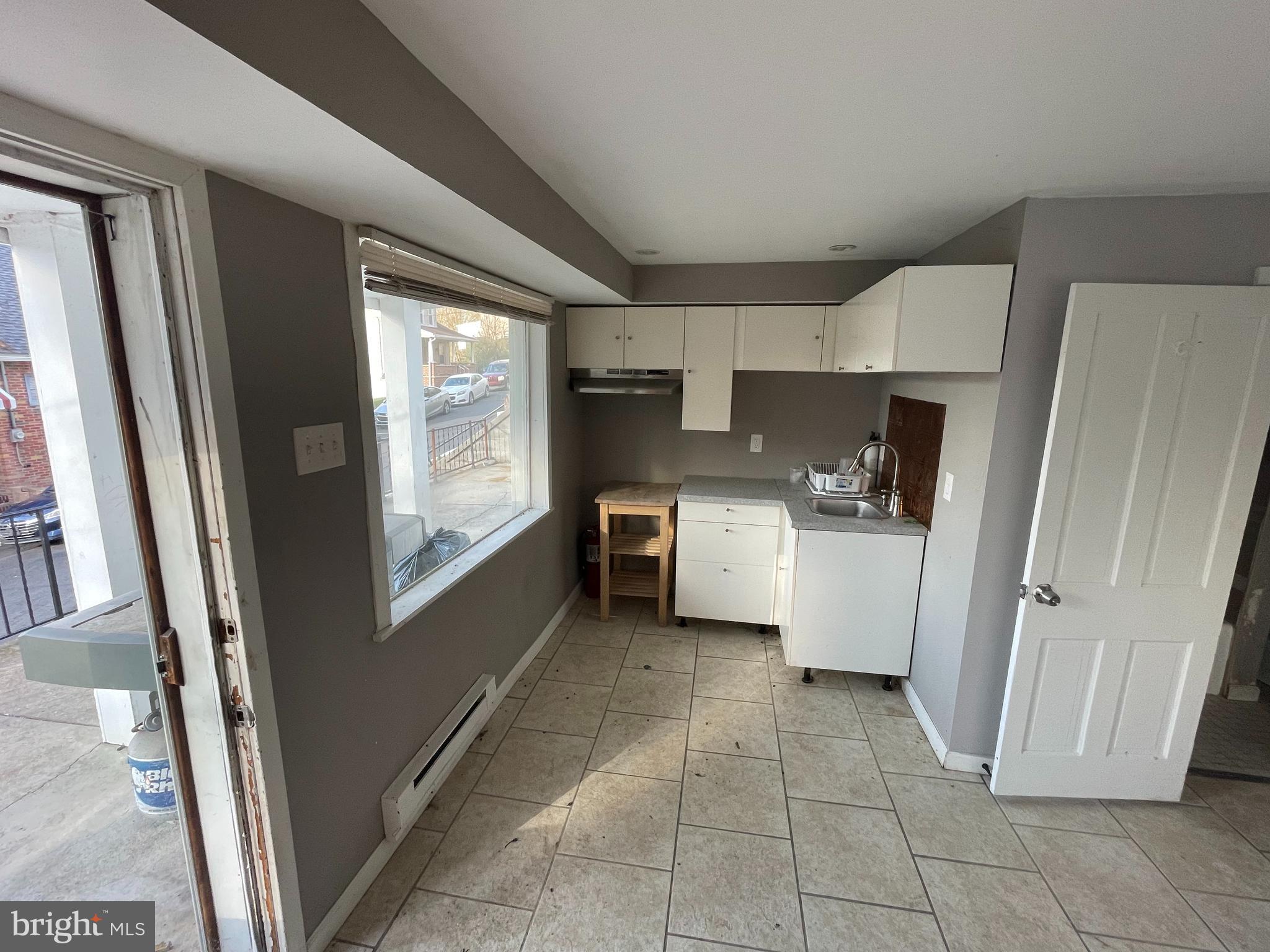 MINERSVILLE - Residential