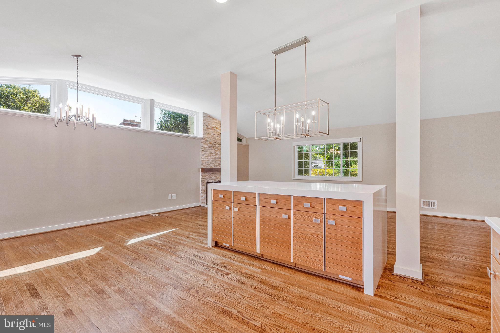 ROSEMONT - Residential