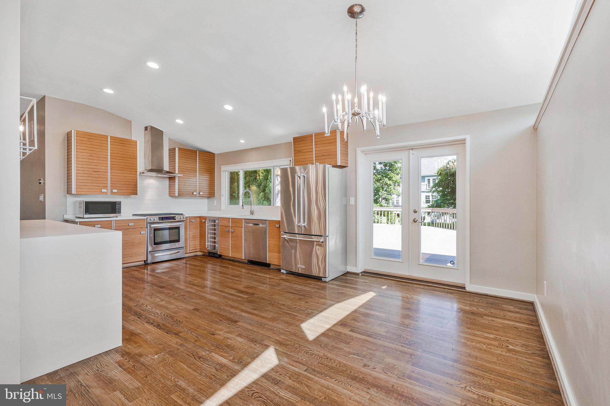 ROSEMONT - Residential