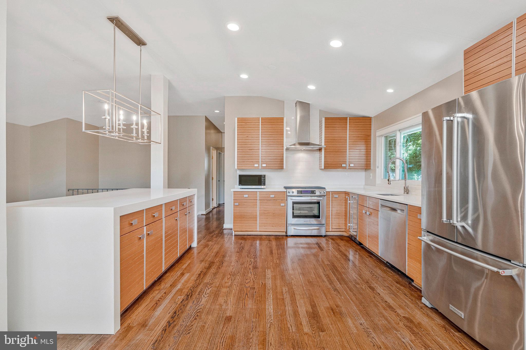 ROSEMONT - Residential