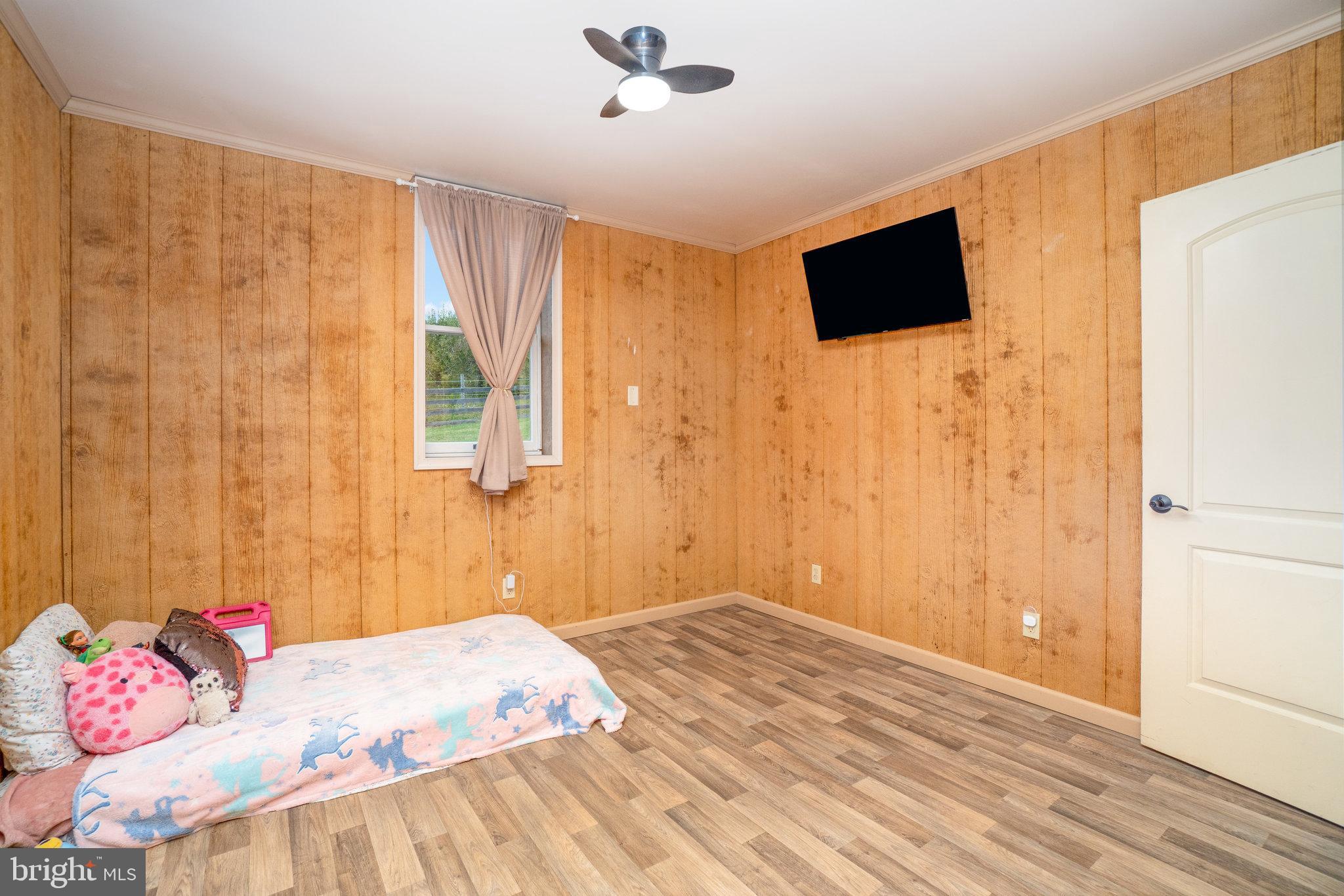 NONE, RURAL - Residential Income