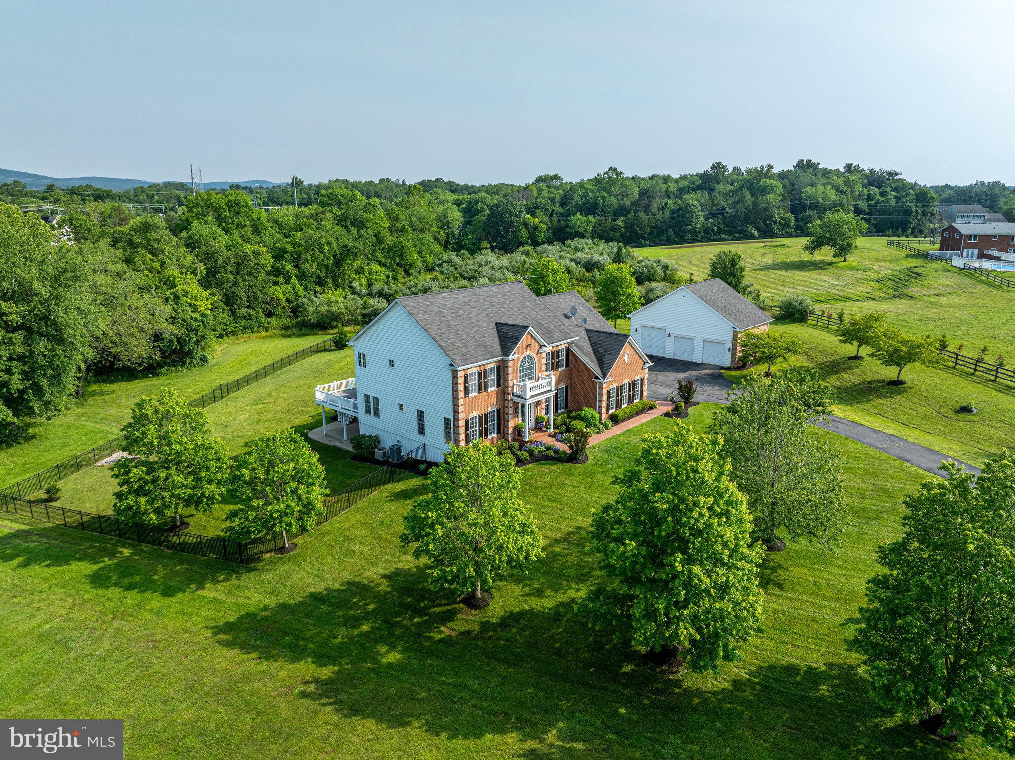 THE PADDOCKS AT DOWDEN DOWNS - Residential