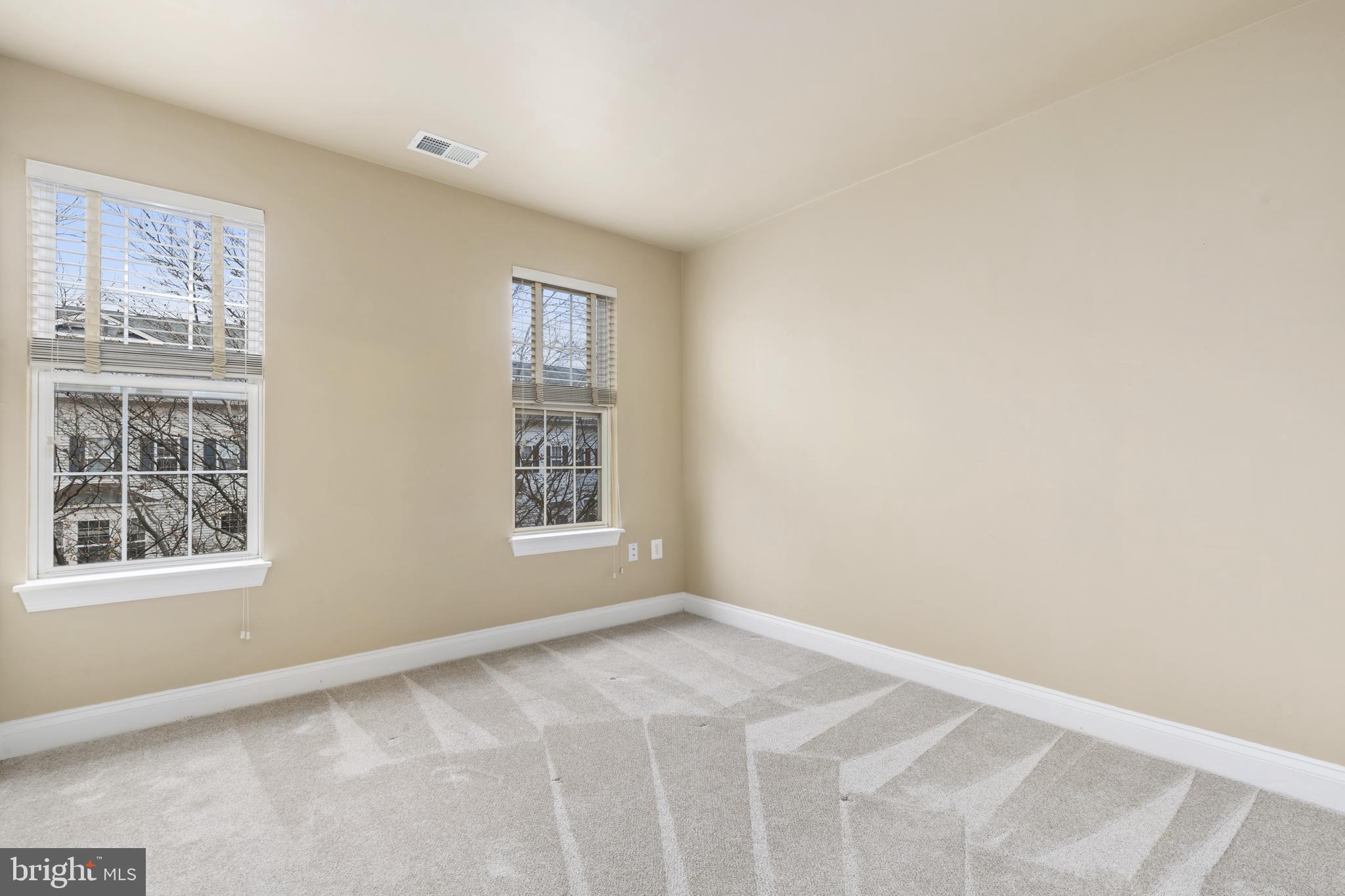 CAMERON STATION - Residential Lease