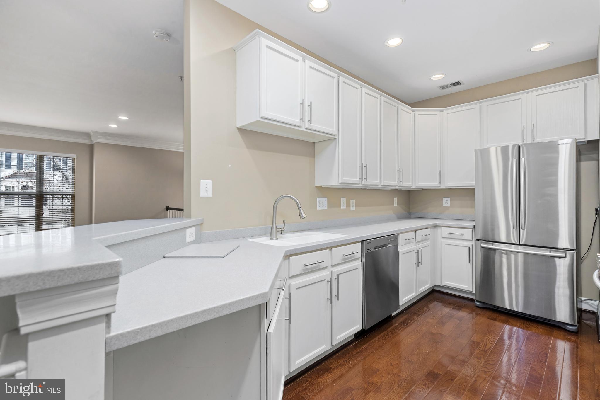 CAMERON STATION - Residential Lease