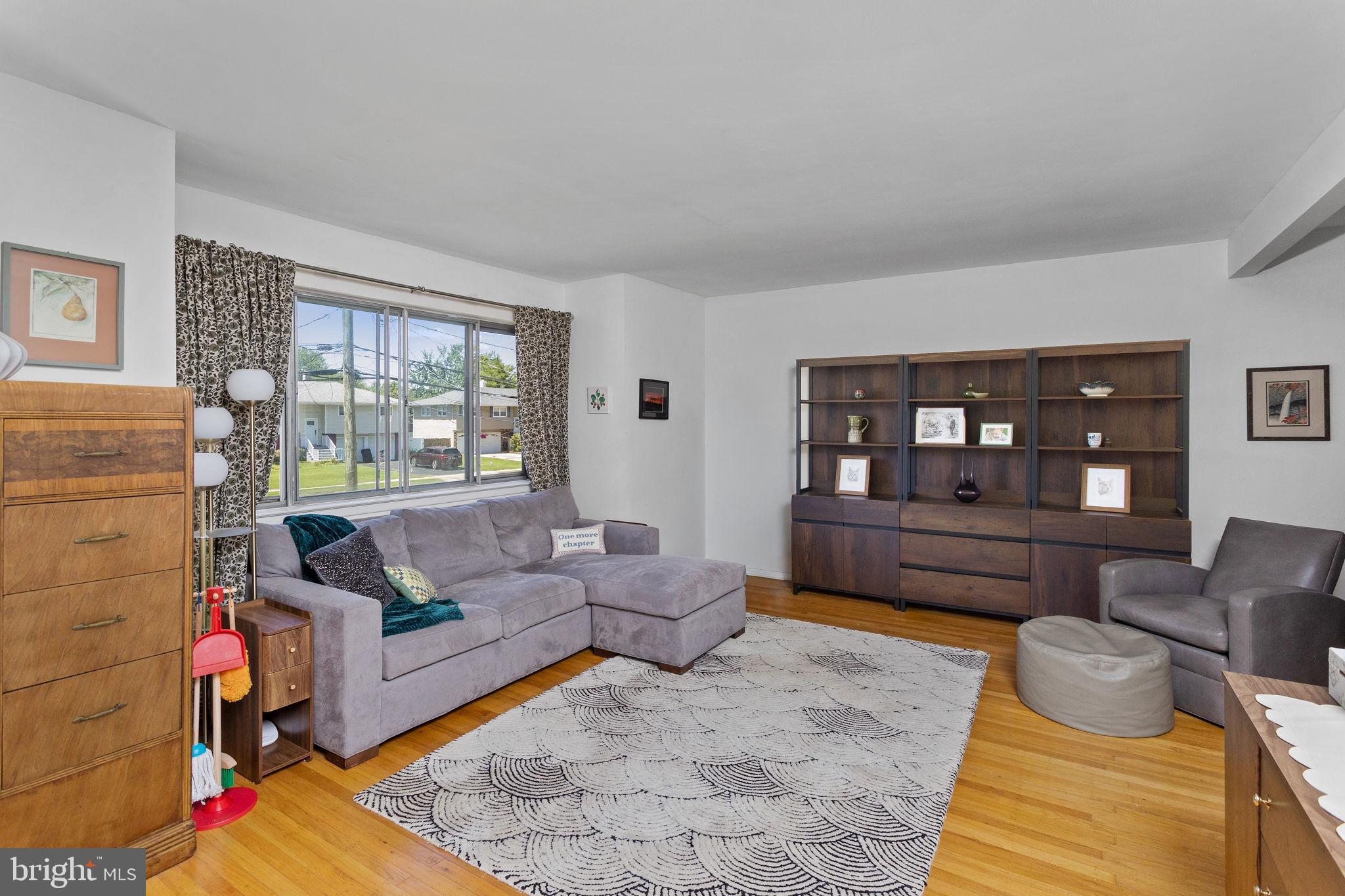 2025 WHATLEY ROAD
