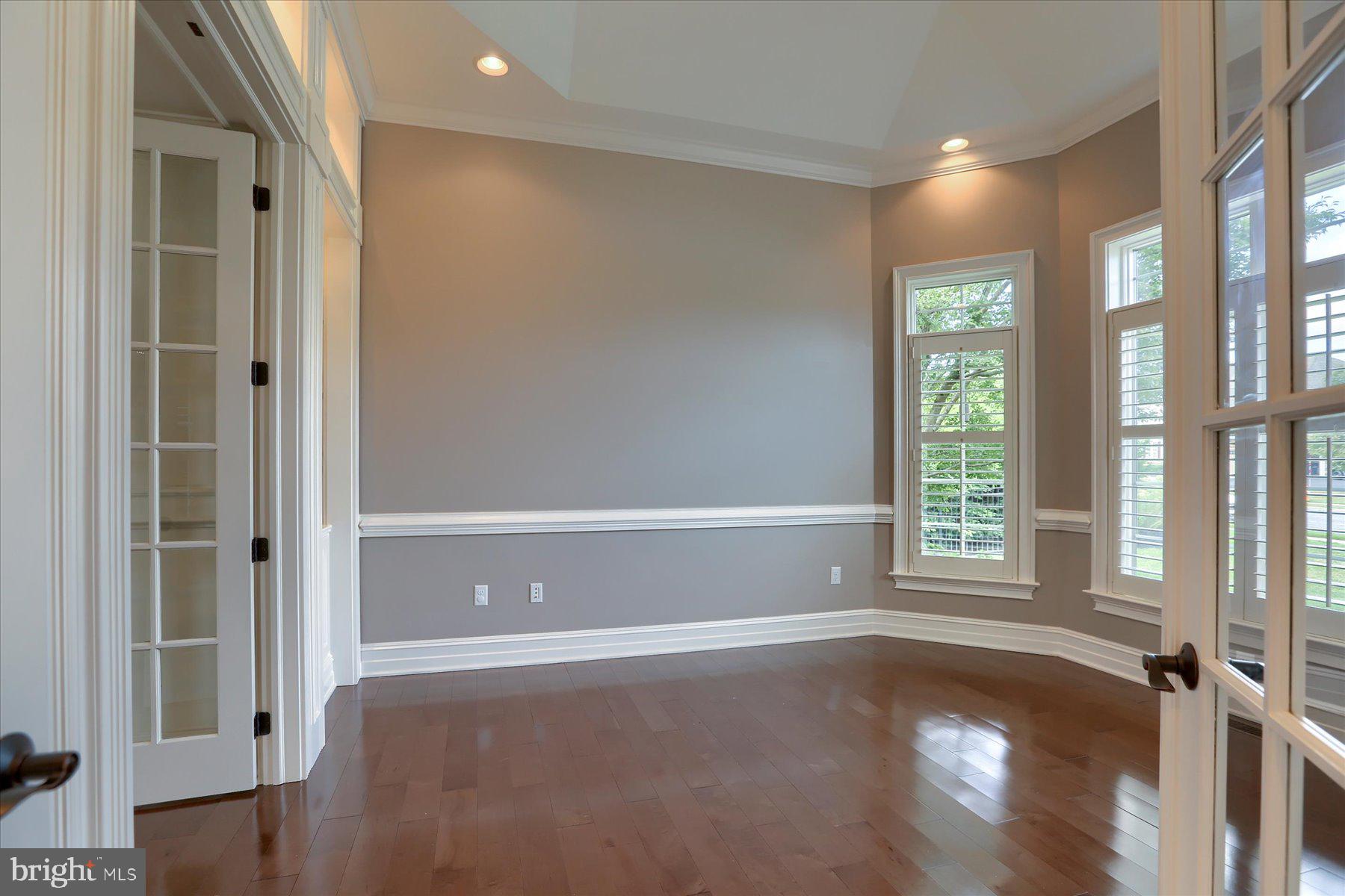 BRAEBURN ESTATES - Residential