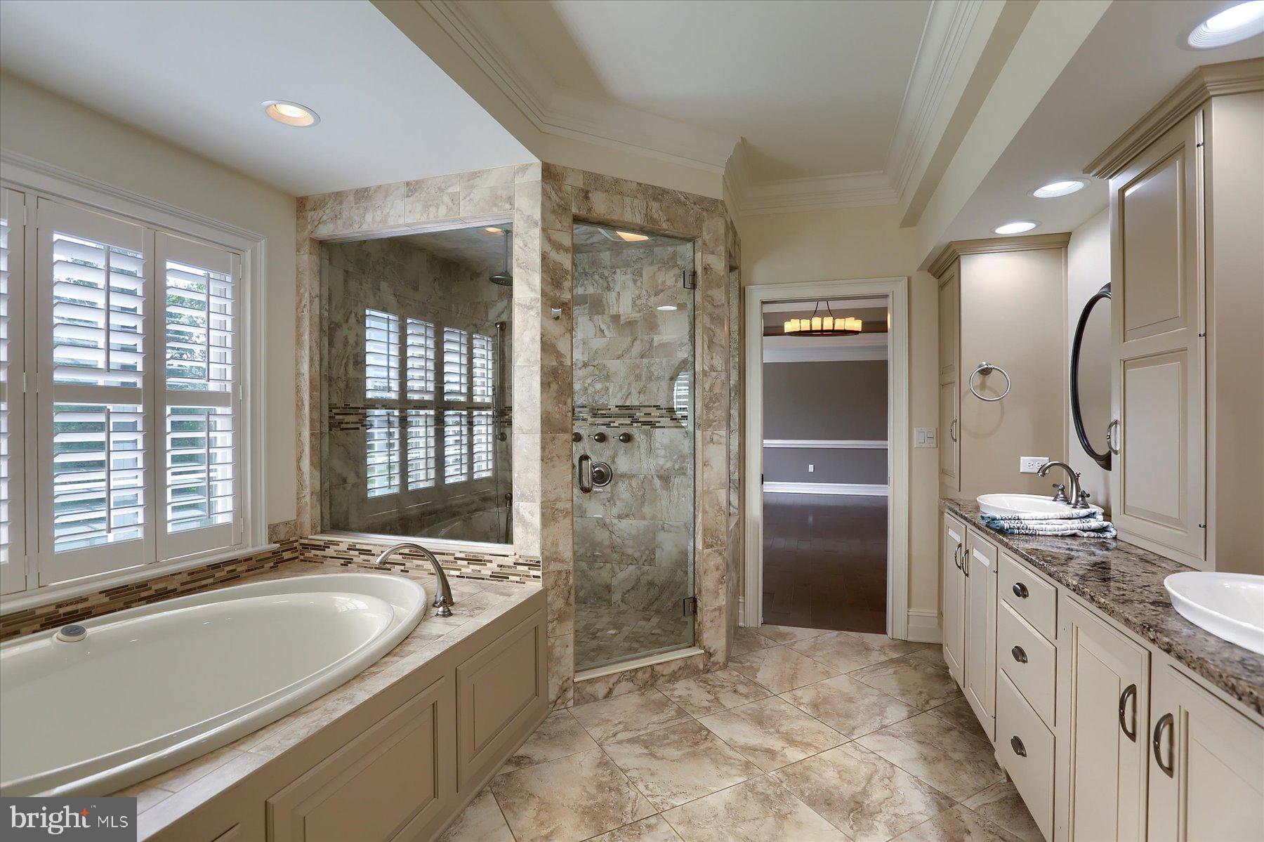 BRAEBURN ESTATES - Residential