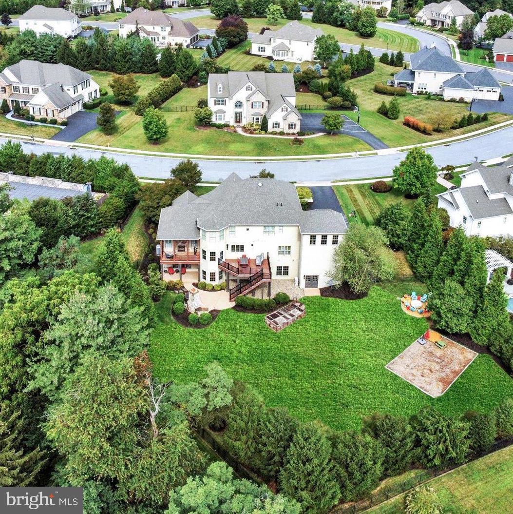 BRAEBURN ESTATES - Residential