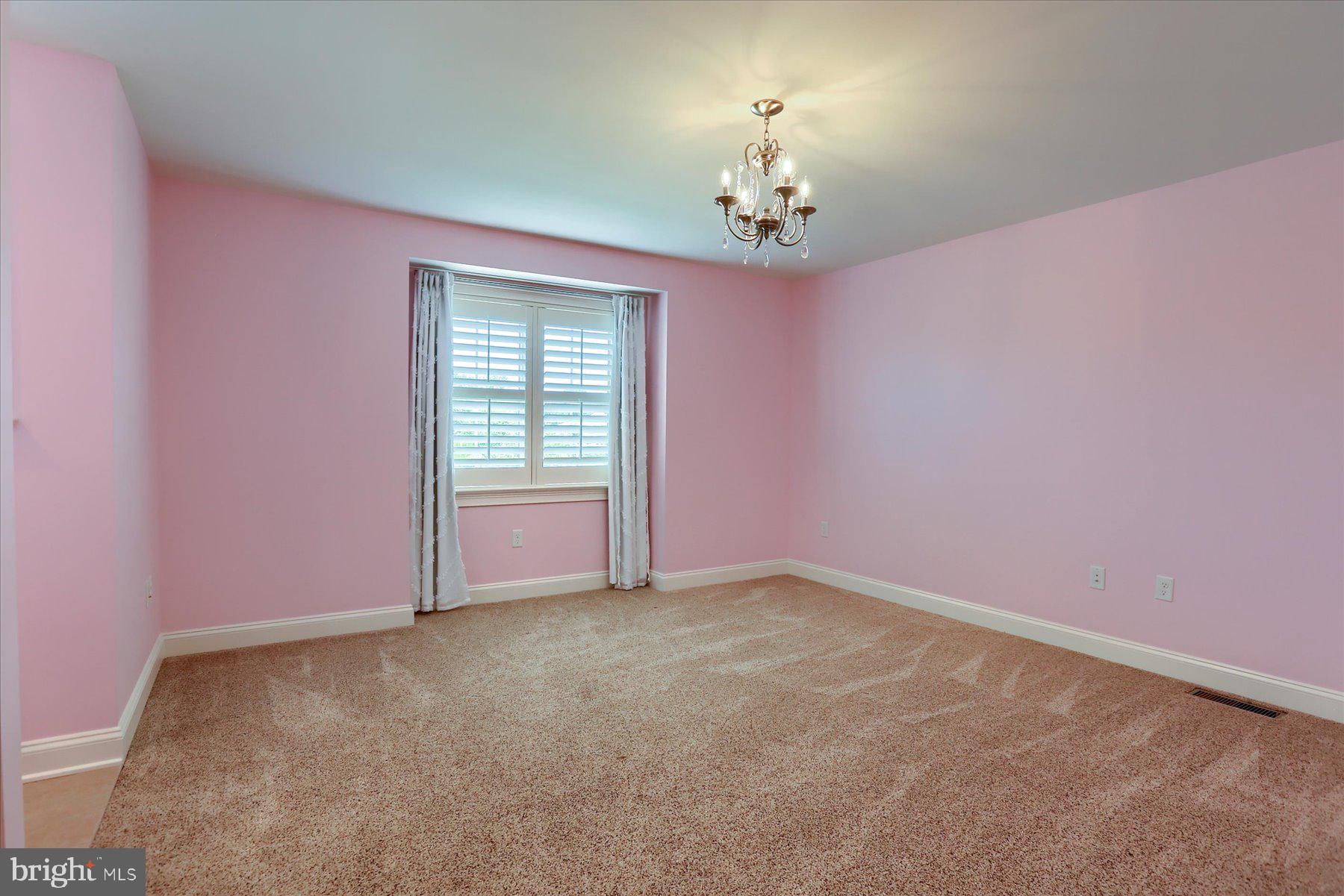 BRAEBURN ESTATES - Residential