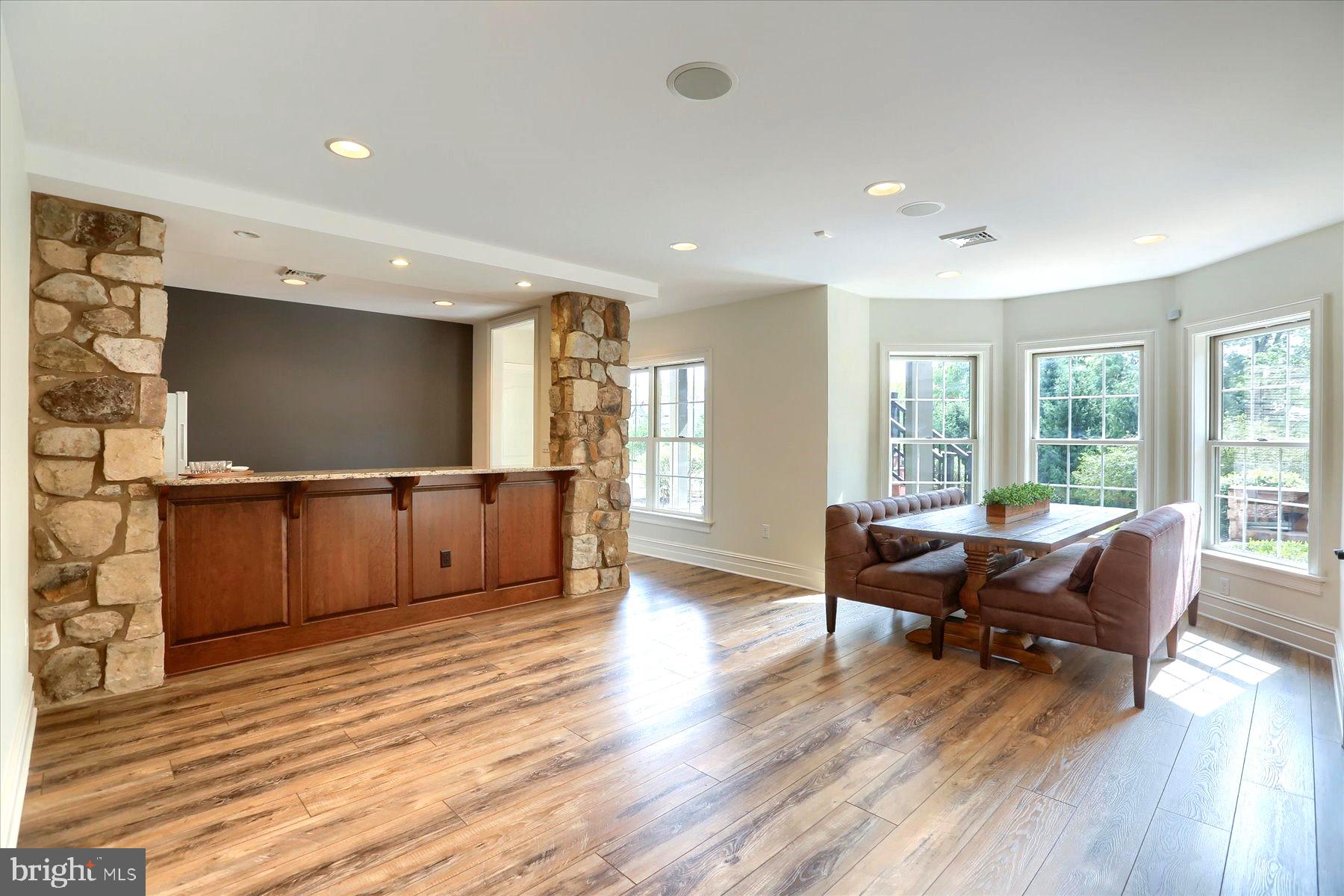 BRAEBURN ESTATES - Residential