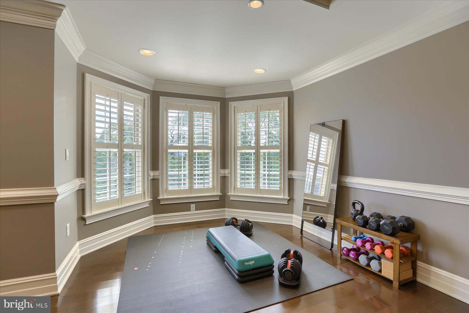 BRAEBURN ESTATES - Residential