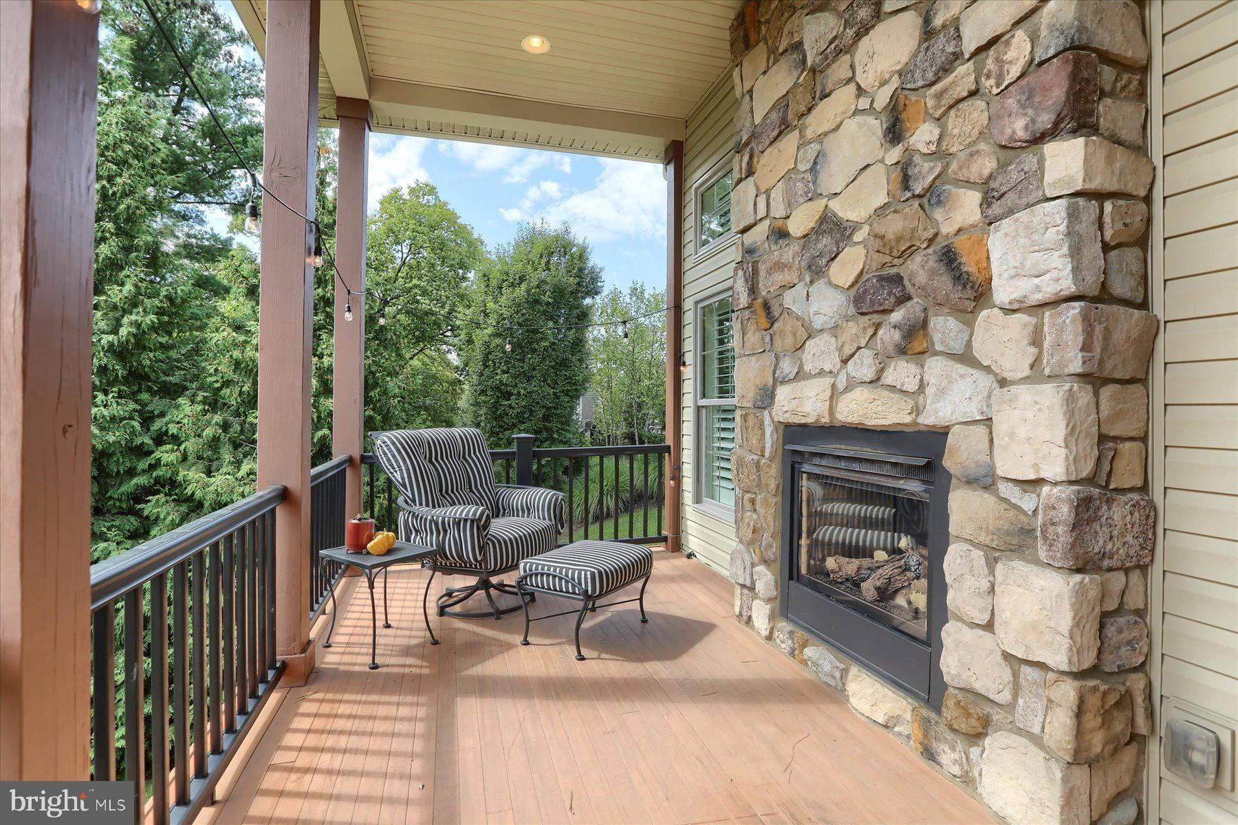 BRAEBURN ESTATES - Residential