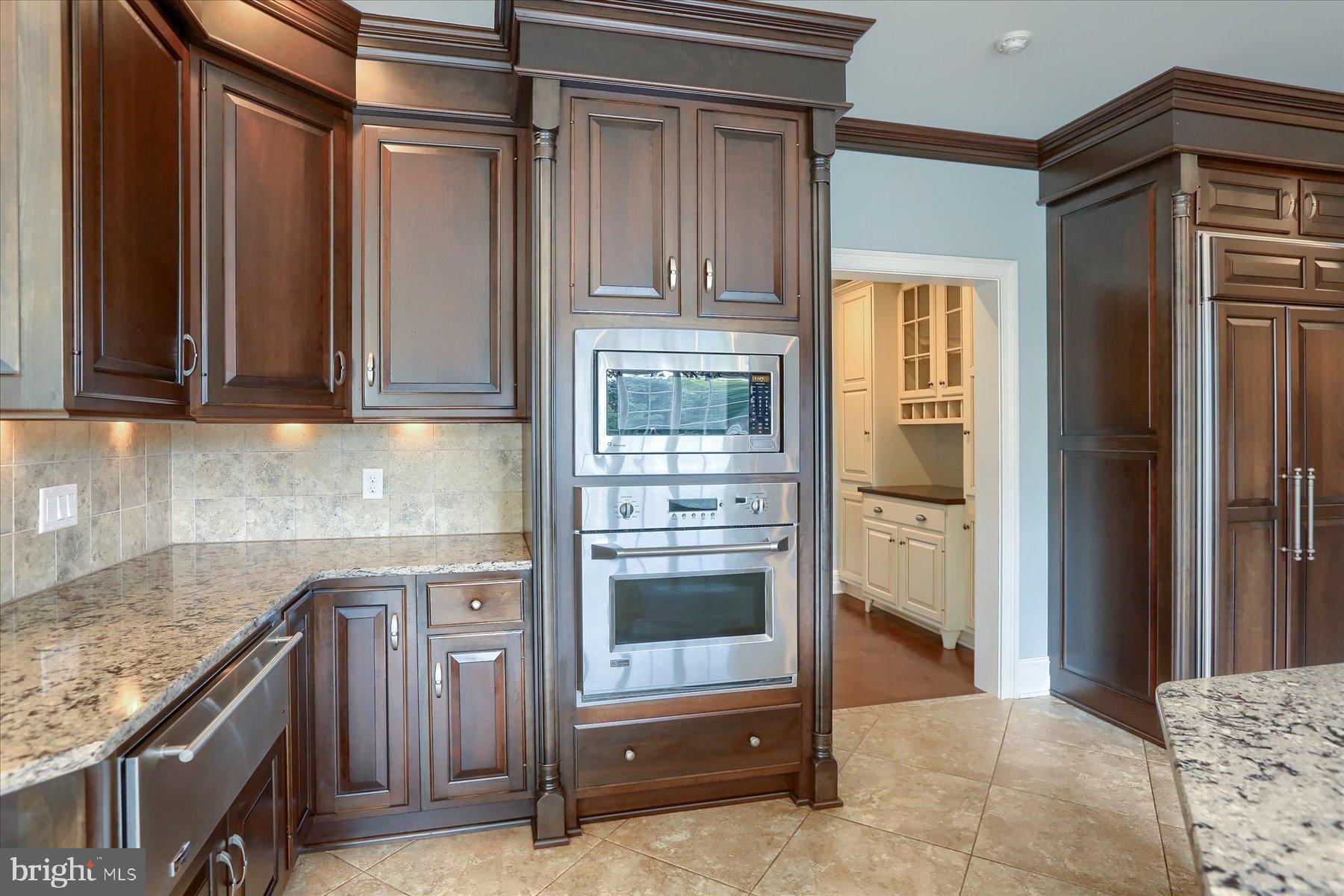 BRAEBURN ESTATES - Residential