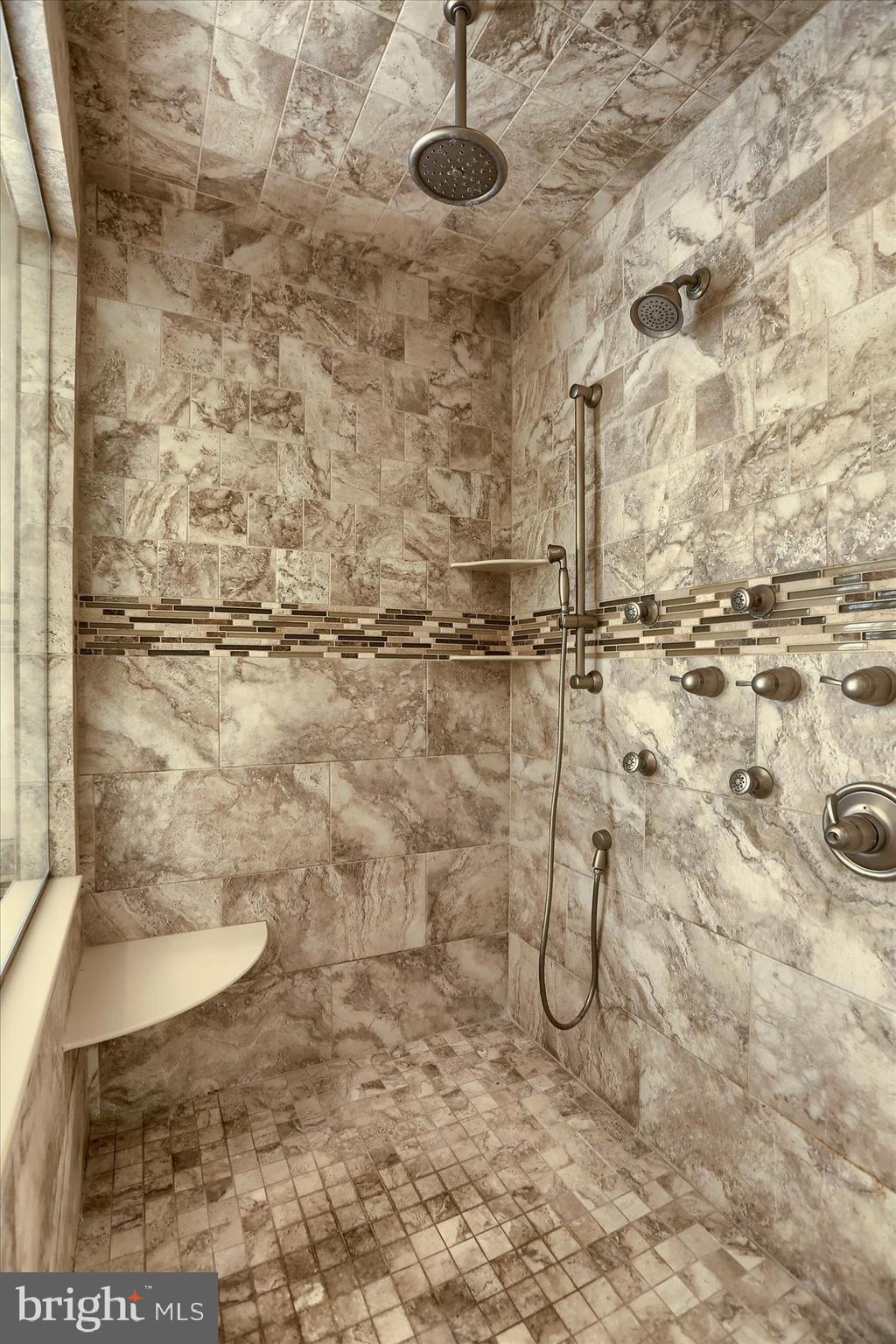 BRAEBURN ESTATES - Residential