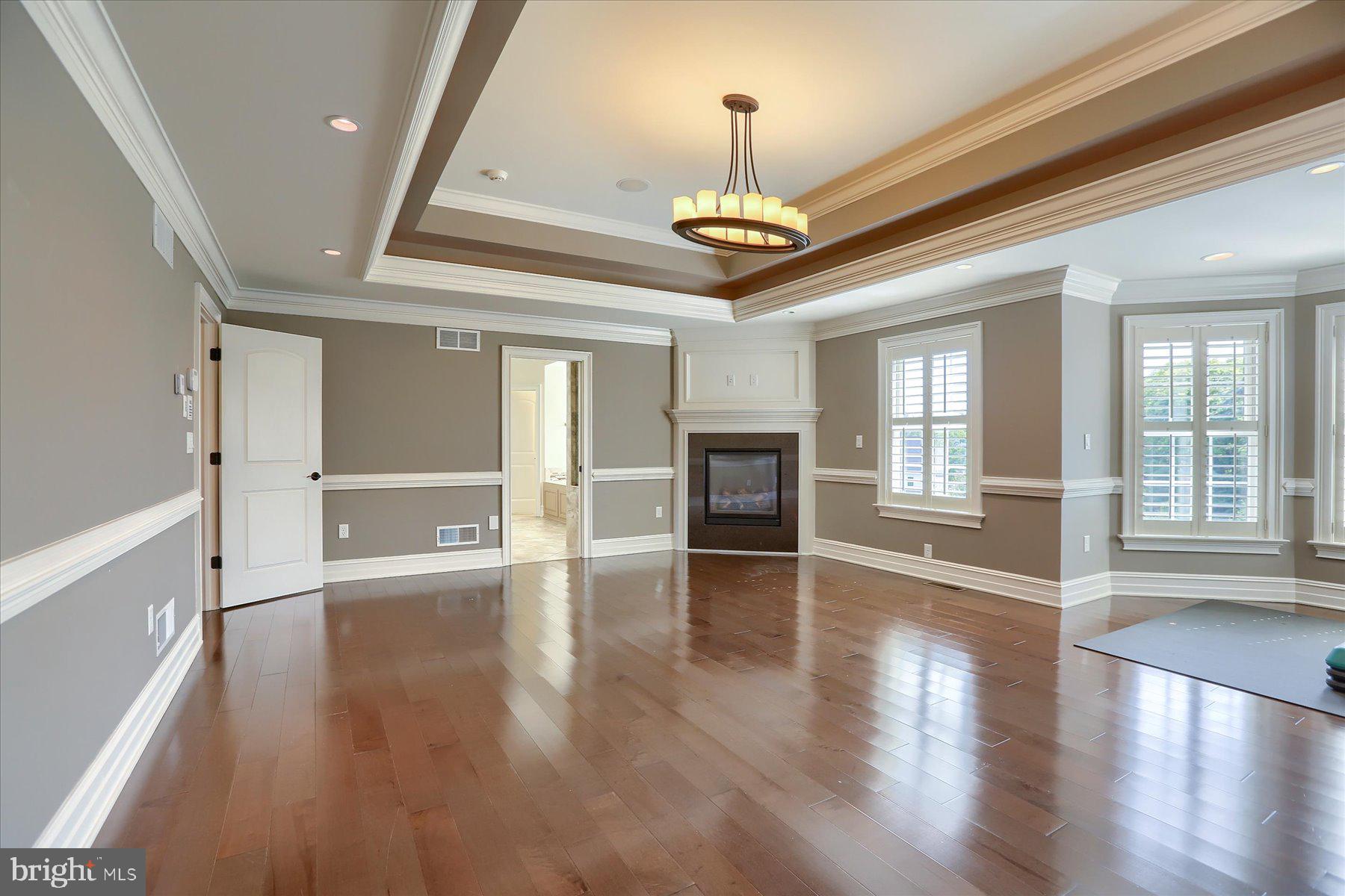 BRAEBURN ESTATES - Residential