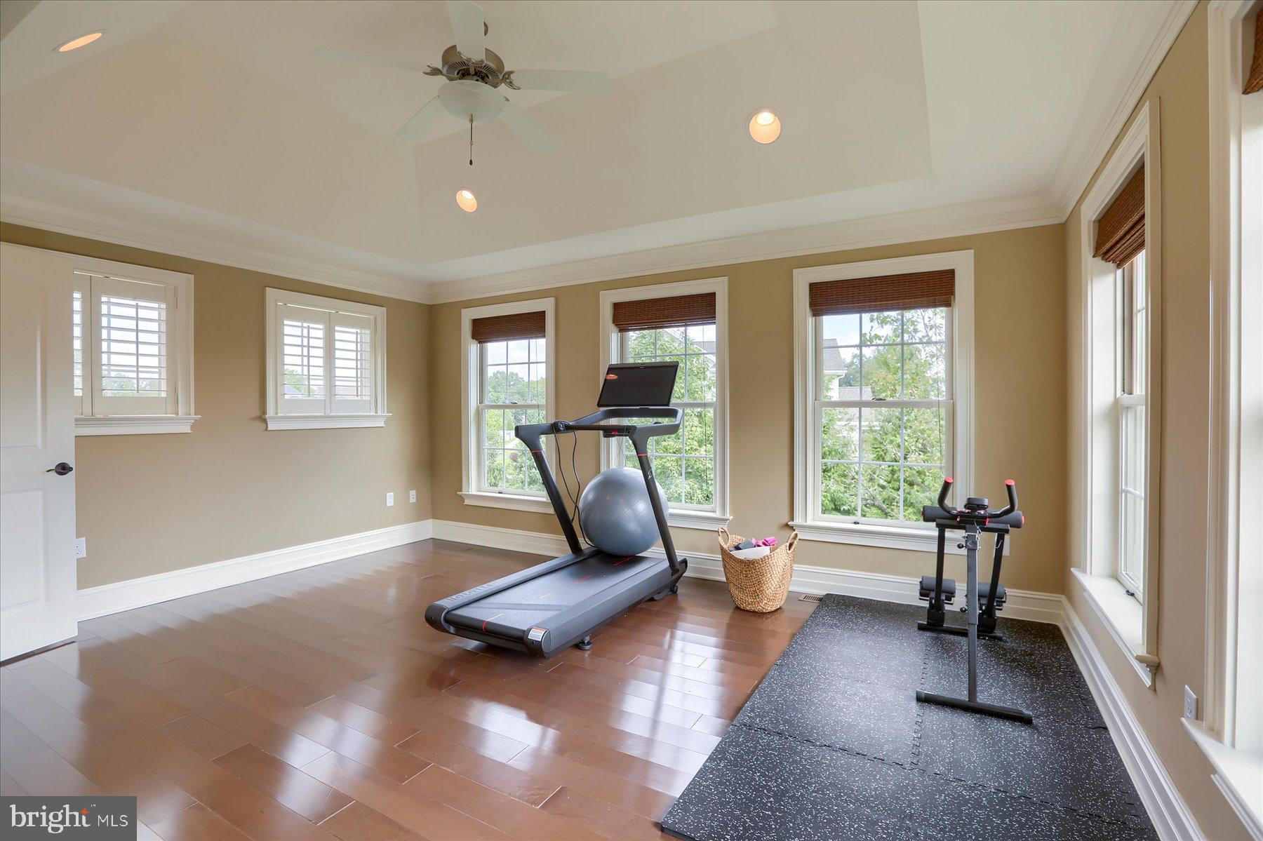 BRAEBURN ESTATES - Residential