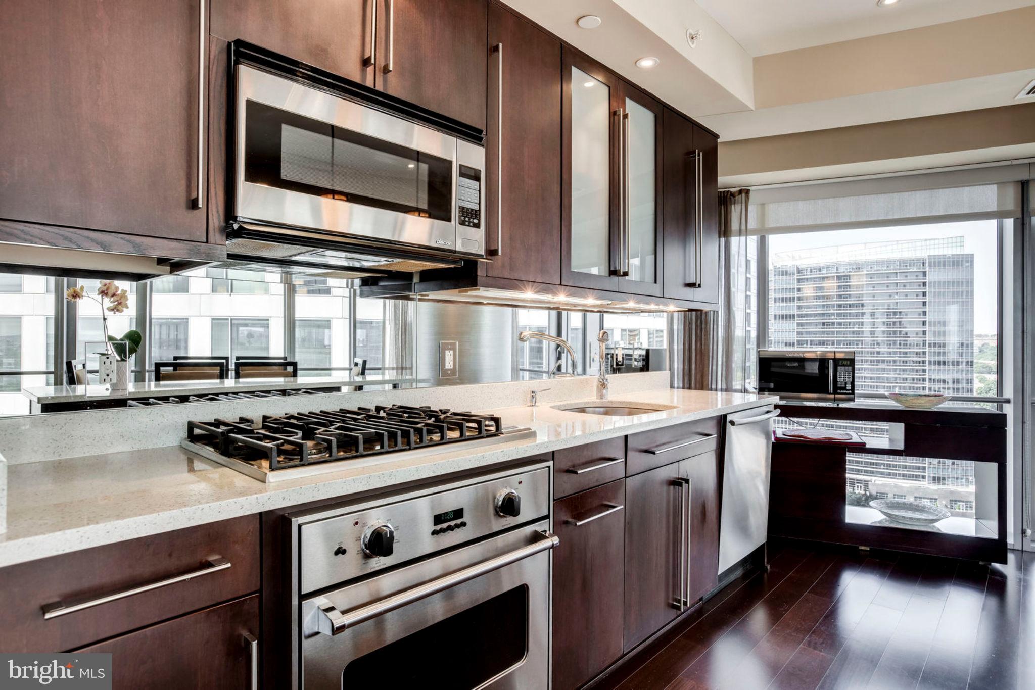 1111 19TH STREET N 2505