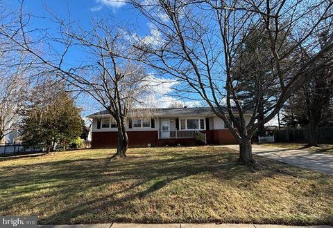 240 REDWOOD HAMILTON NJ 08610