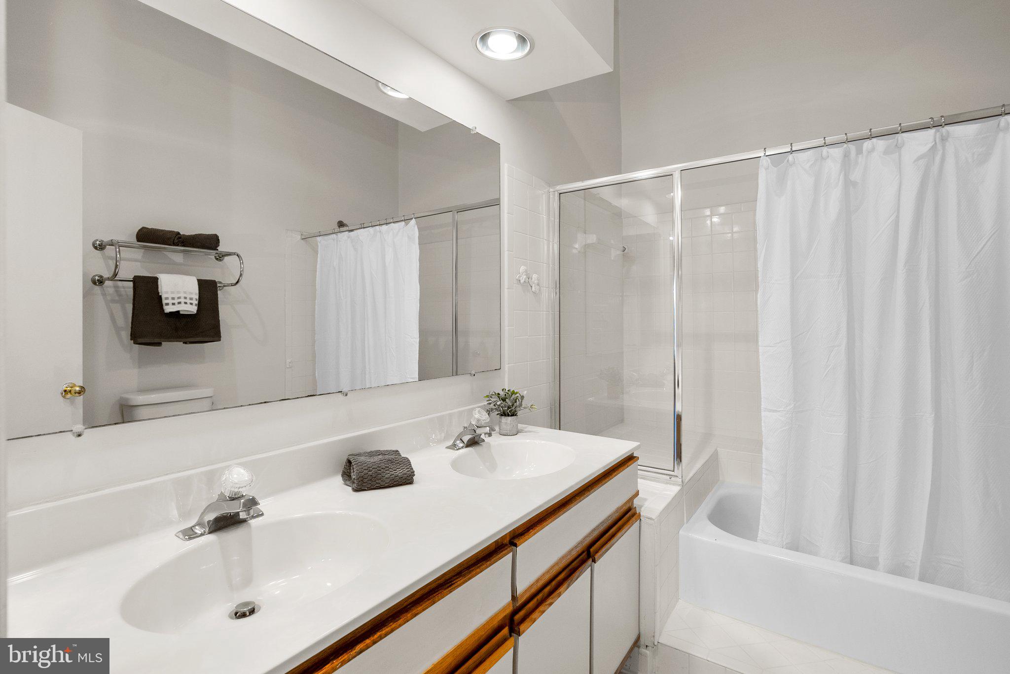 THE VINEYARDS CODM - Residential