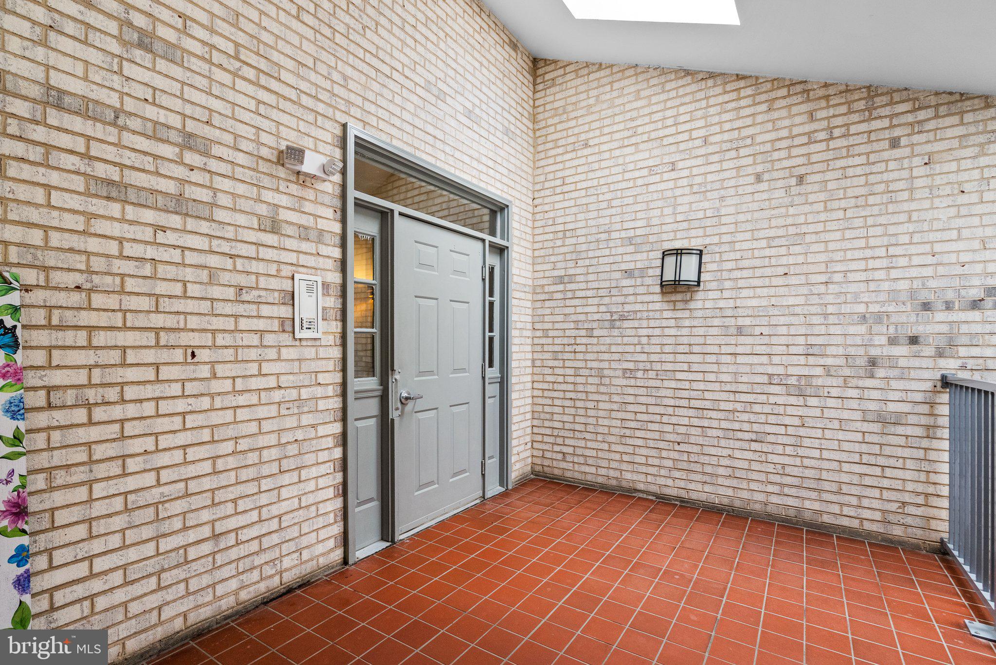 3301 SIR THOMAS DRIVE 6-B-41