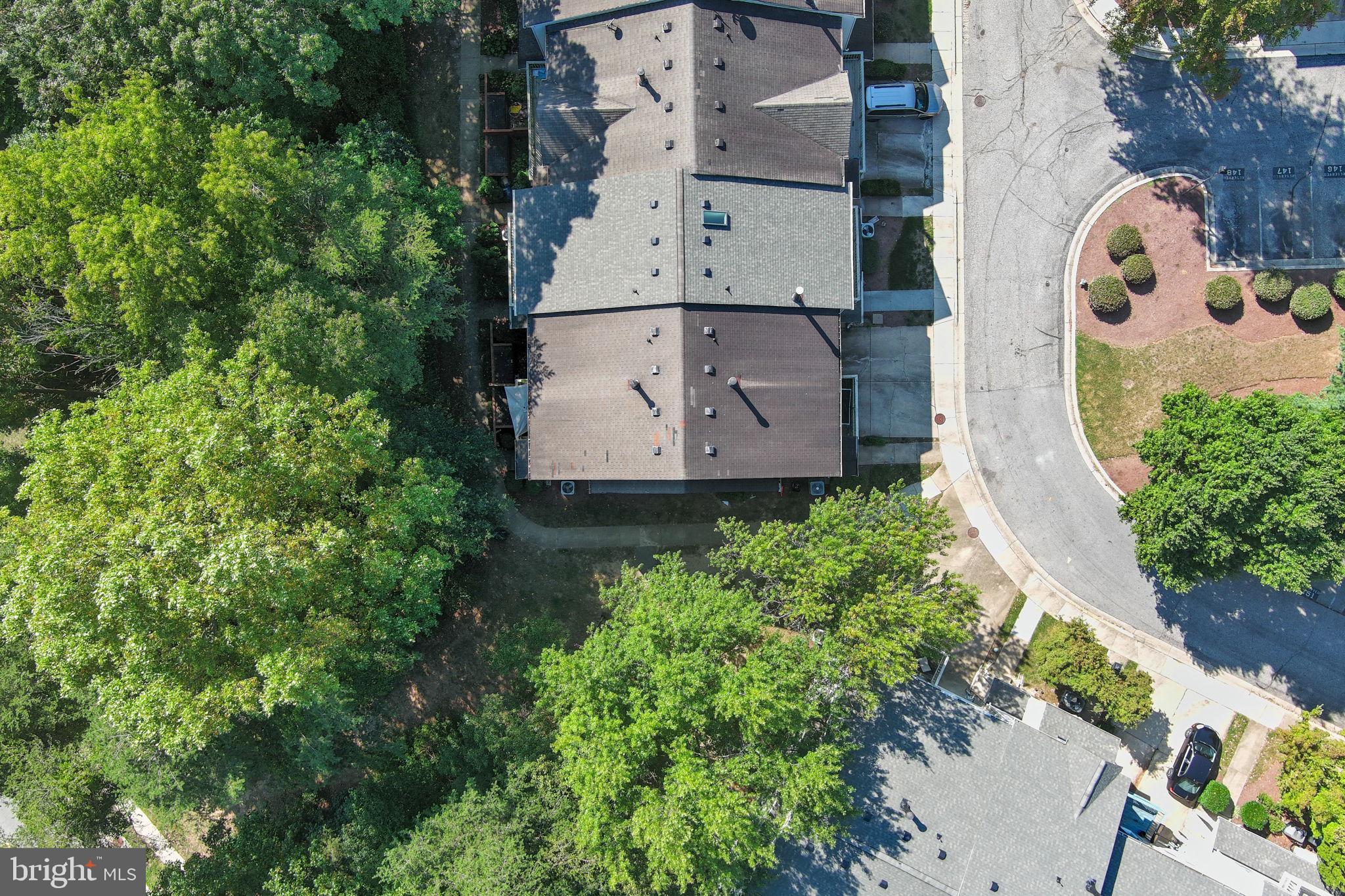 GLENSFORD CONDO - Residential Lease