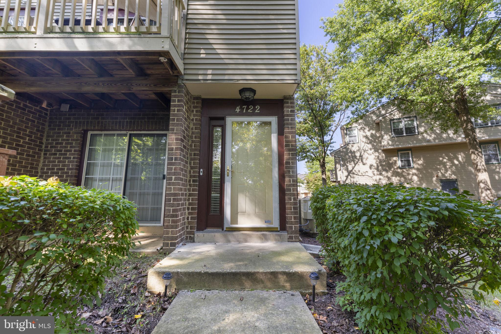 GLENSFORD CONDO - Residential Lease