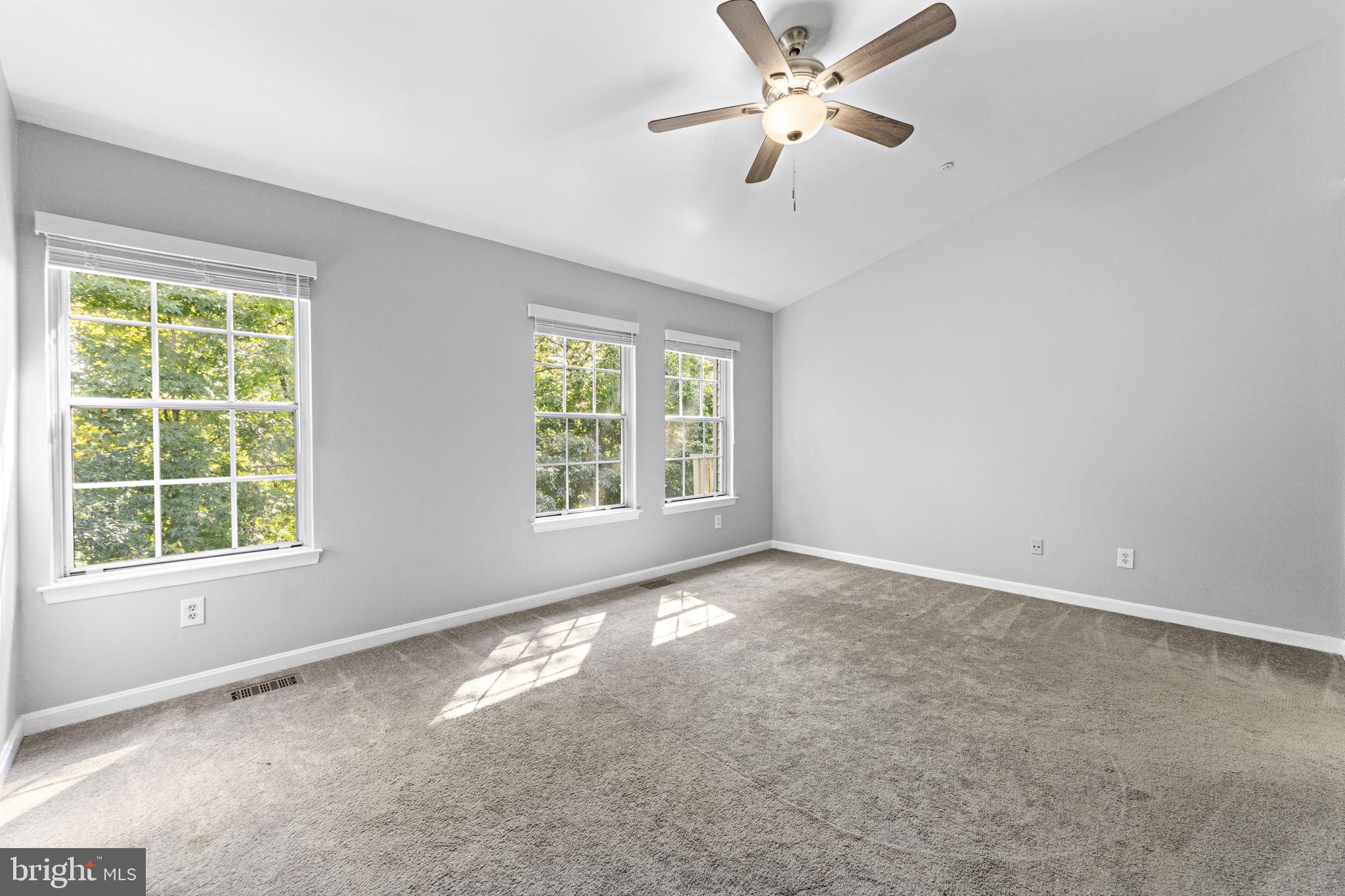 GLENSFORD CONDO - Residential Lease