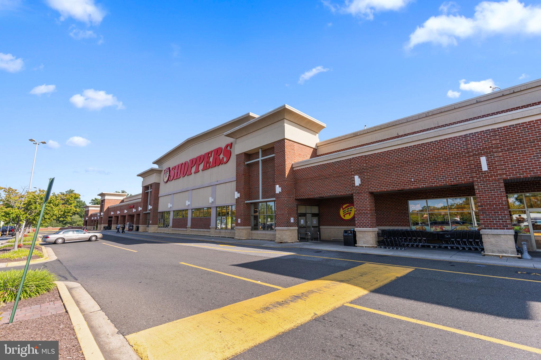 GLENSFORD CONDO - Residential Lease