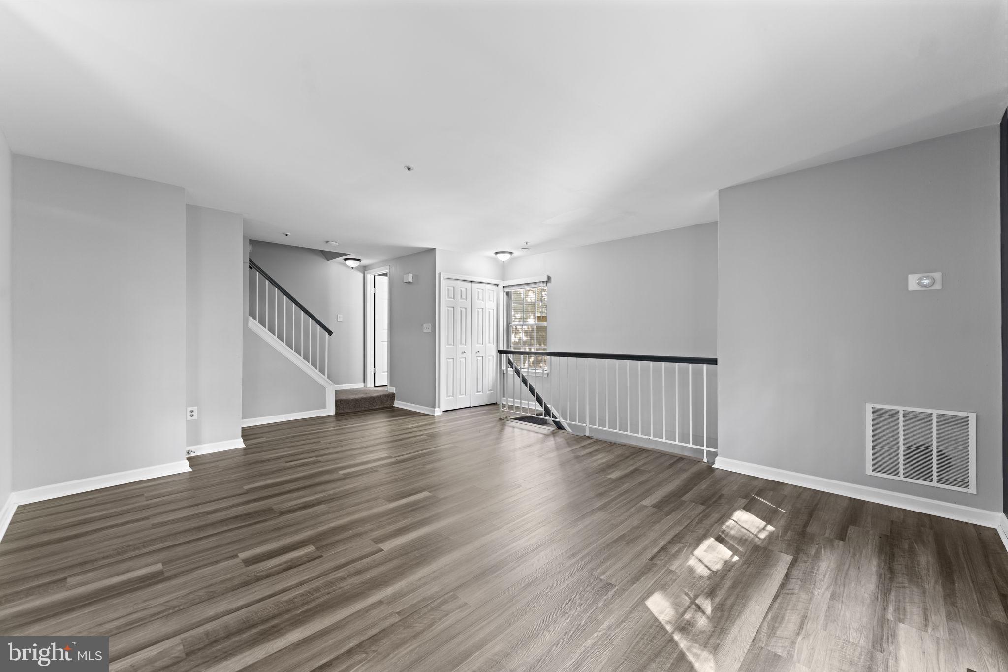 GLENSFORD CONDO - Residential Lease