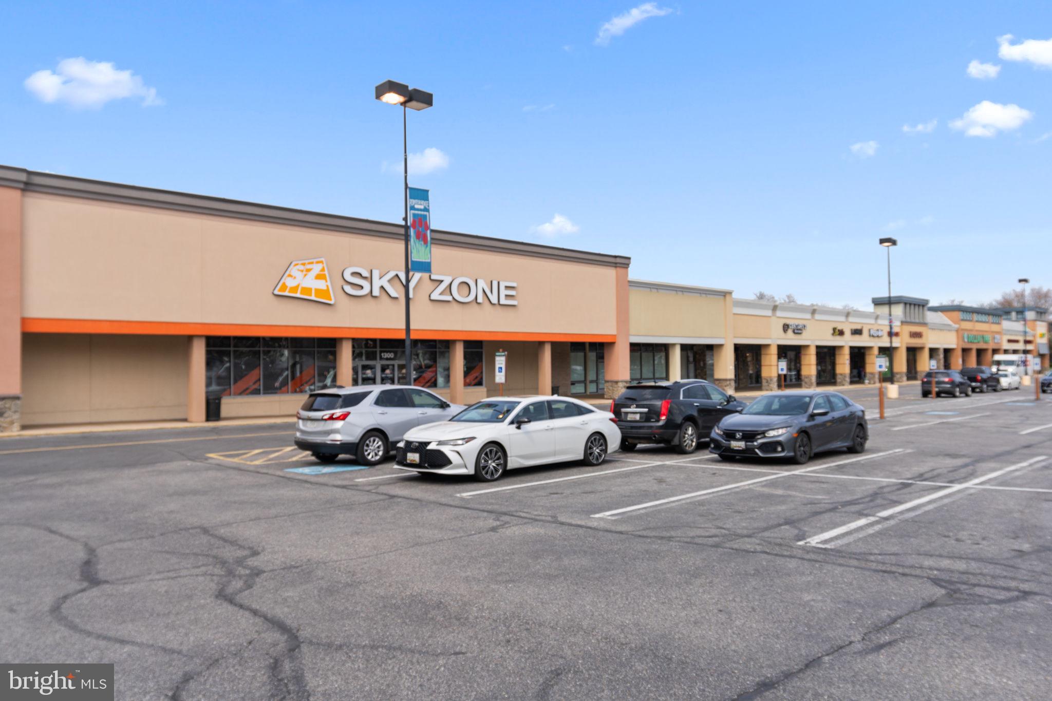 GLENSFORD CONDO - Residential Lease