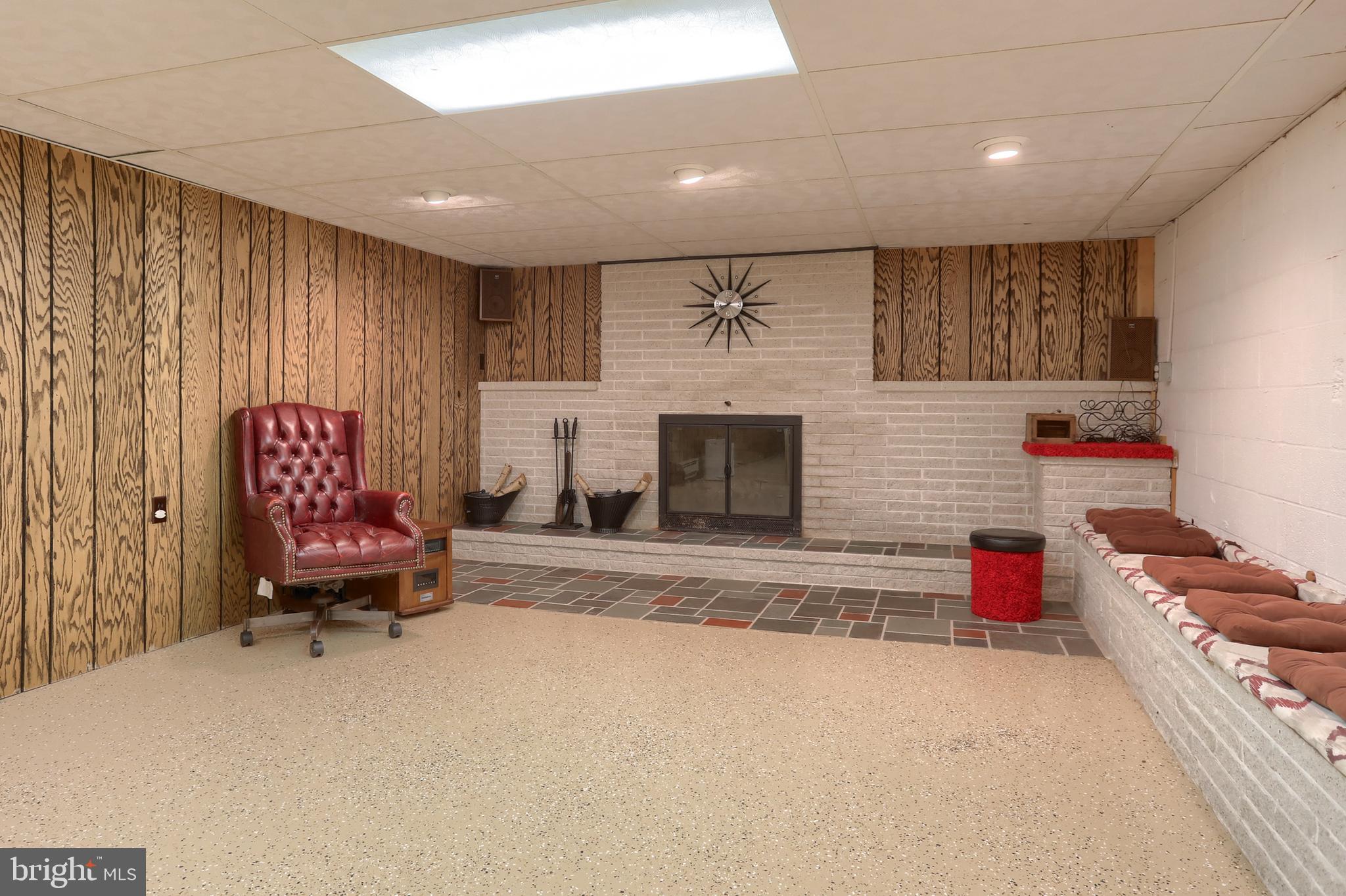 EAST PETERSBURG BOROUGH - Residential