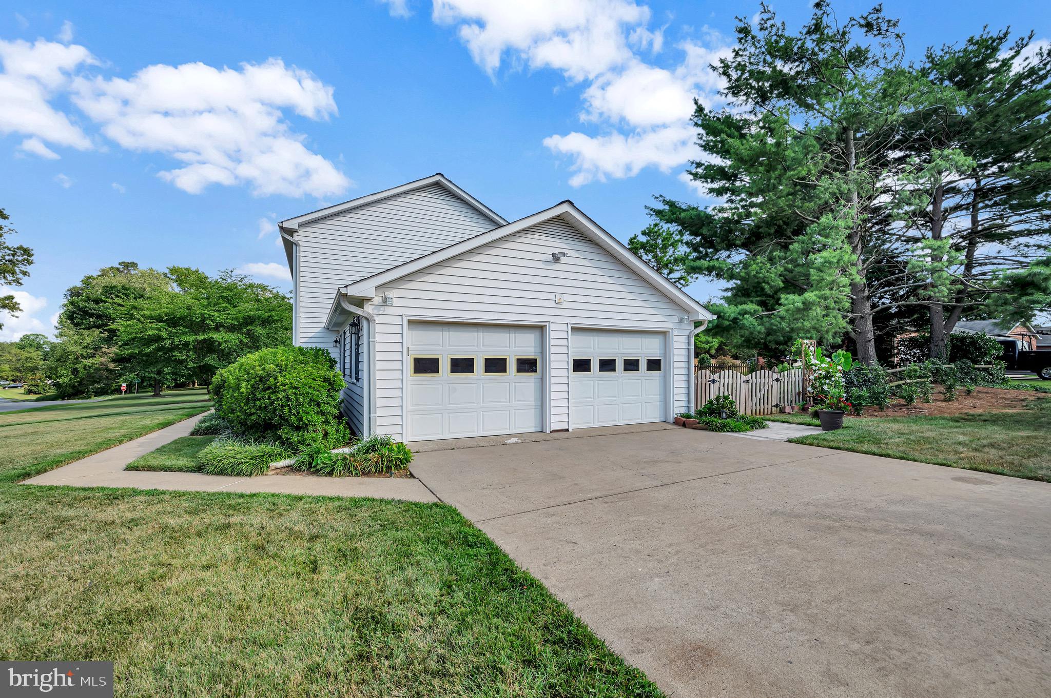 CLEARVIEW HEIGHTS - Residential