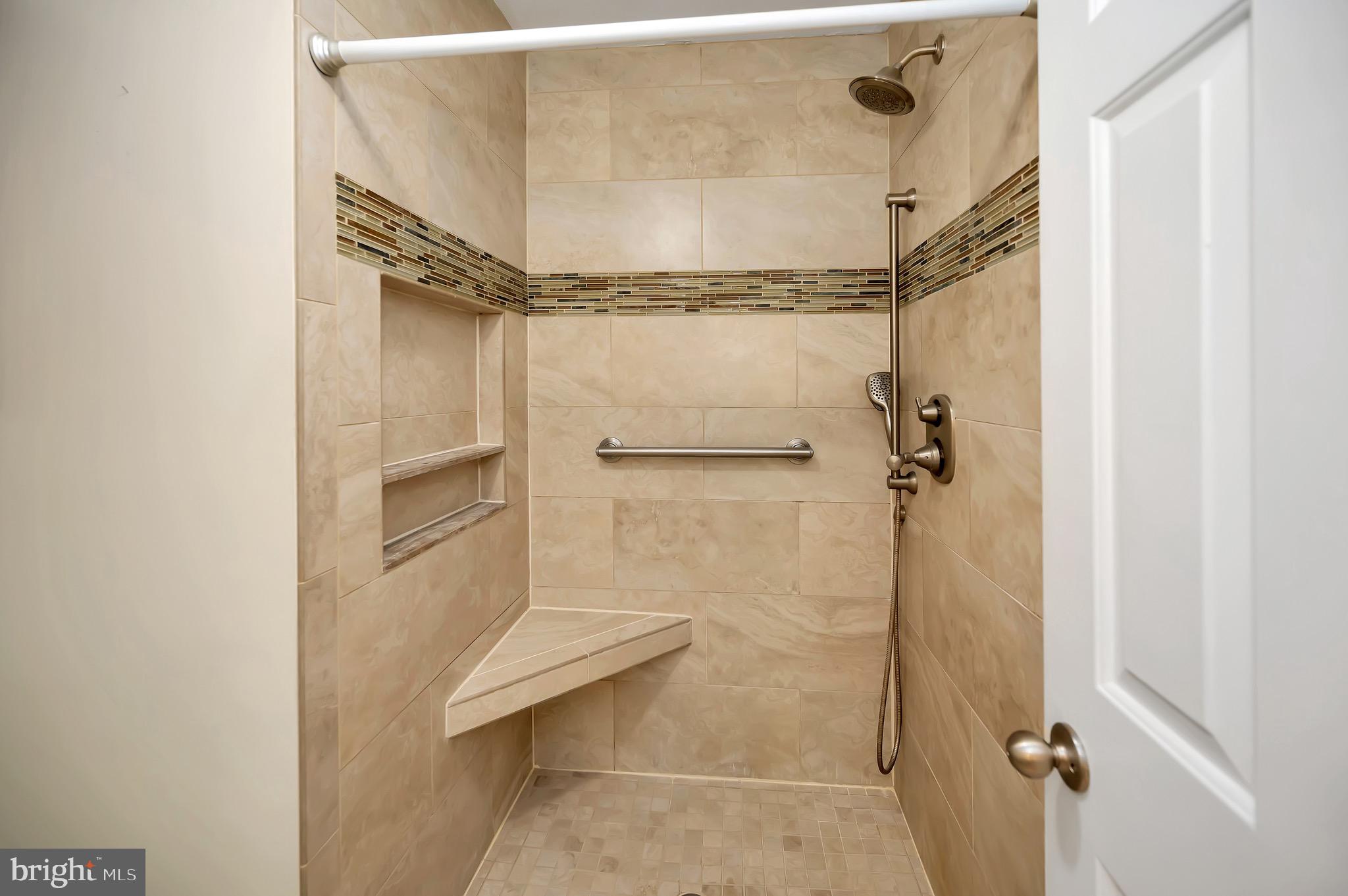 CLEARVIEW HEIGHTS - Residential