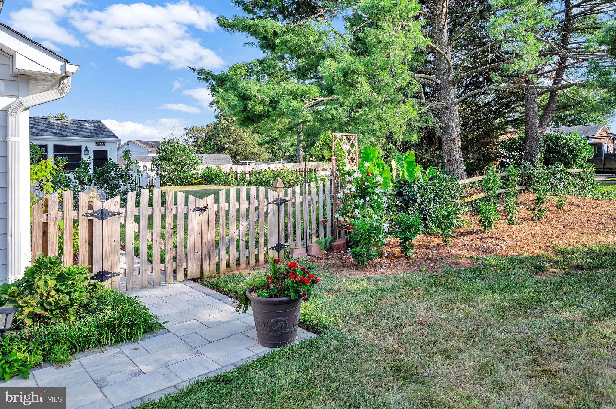 CLEARVIEW HEIGHTS - Residential