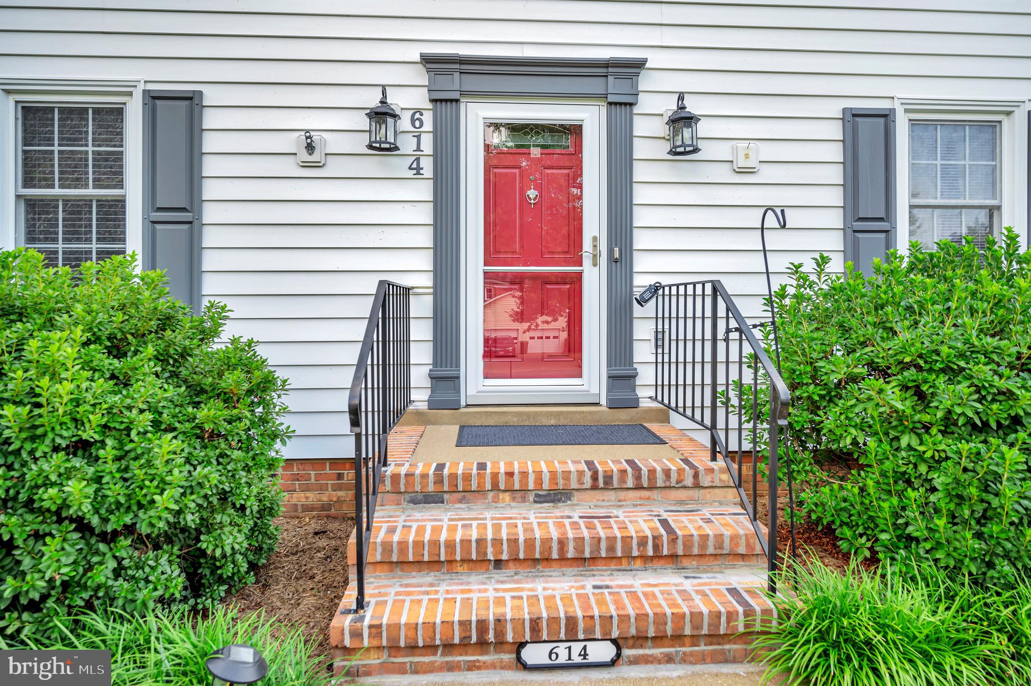 CLEARVIEW HEIGHTS - Residential