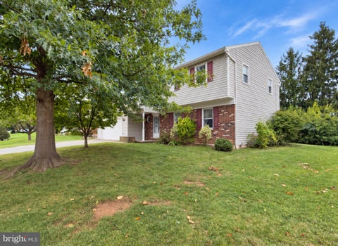 Photo of 812 Carman Drive, READING, PA 19610 (MLS # PABK2079062)