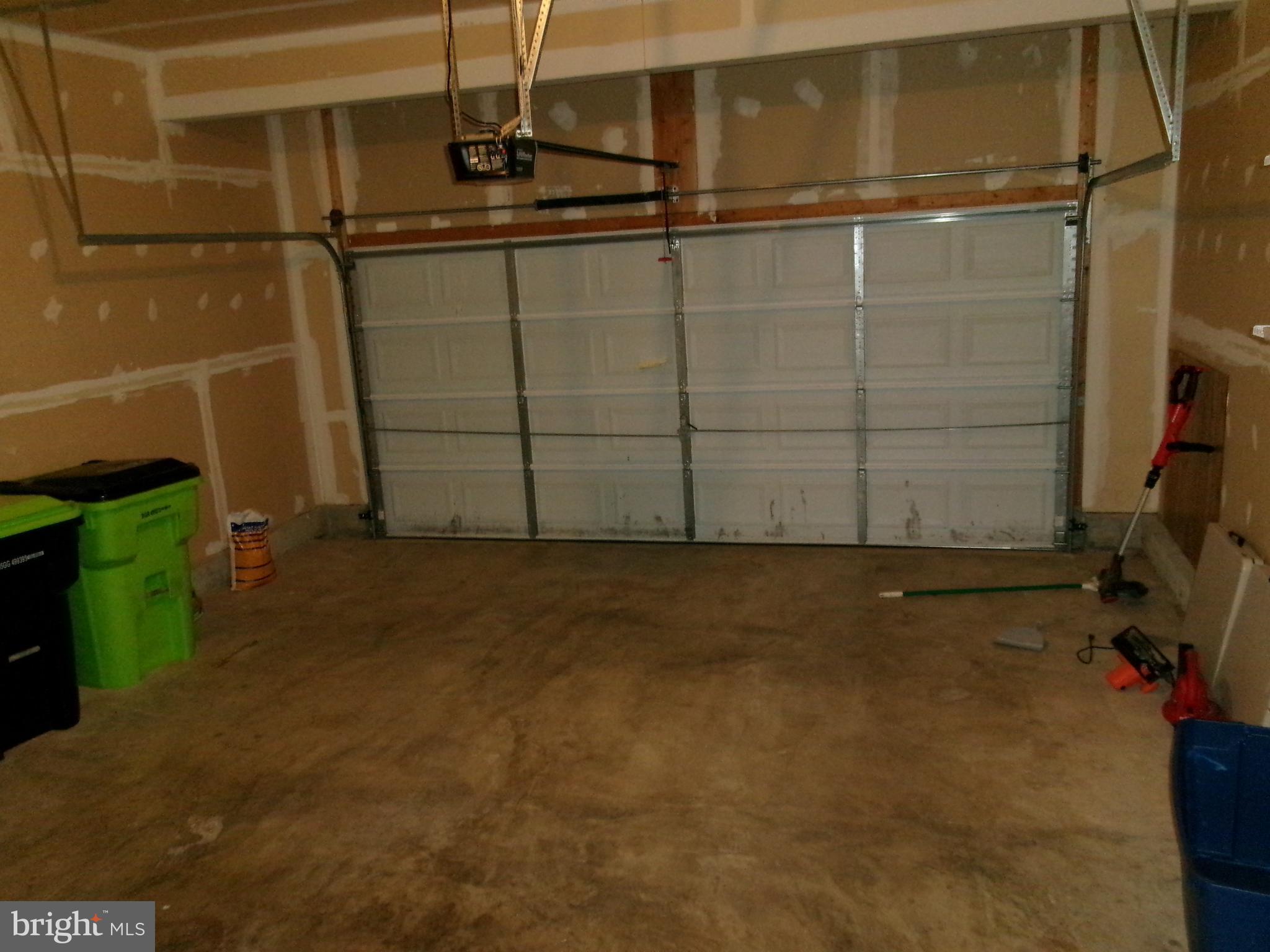 WEXFORD - Residential Lease