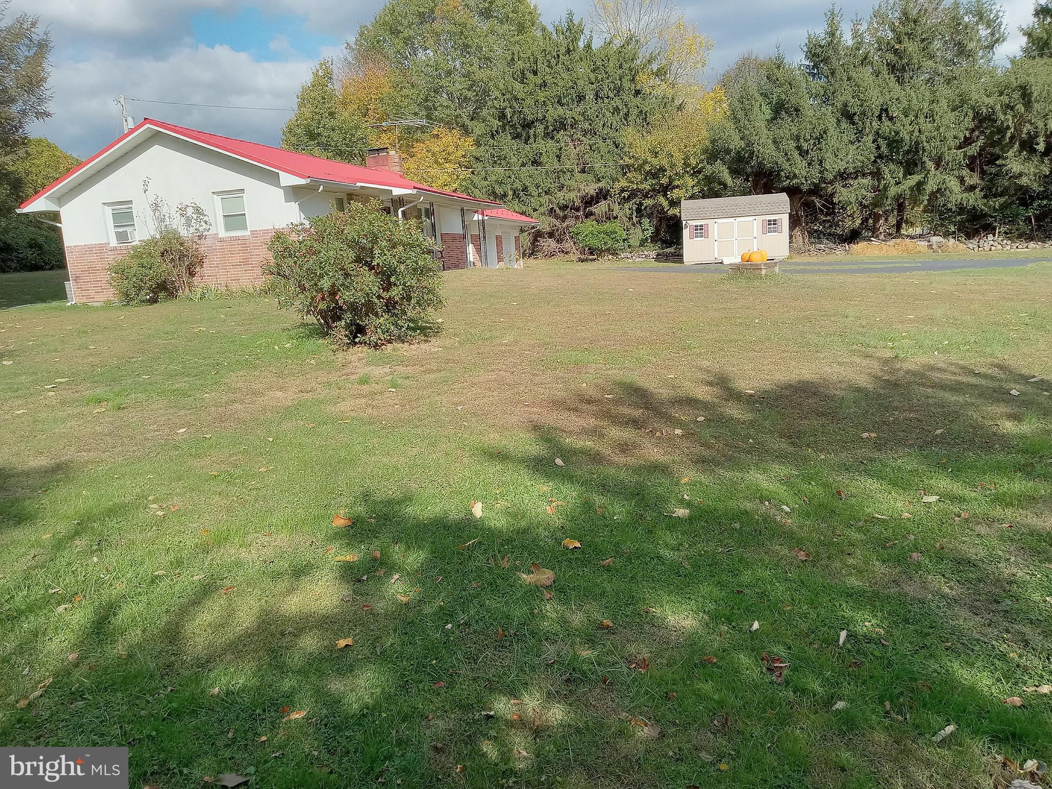 ABERDEEN HILLS - Residential