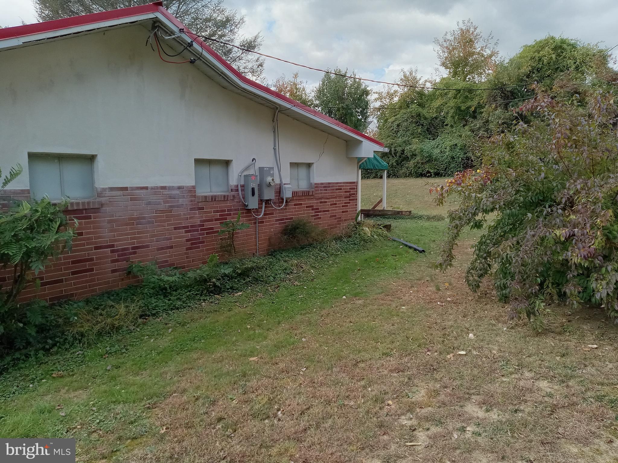 ABERDEEN HILLS - Residential