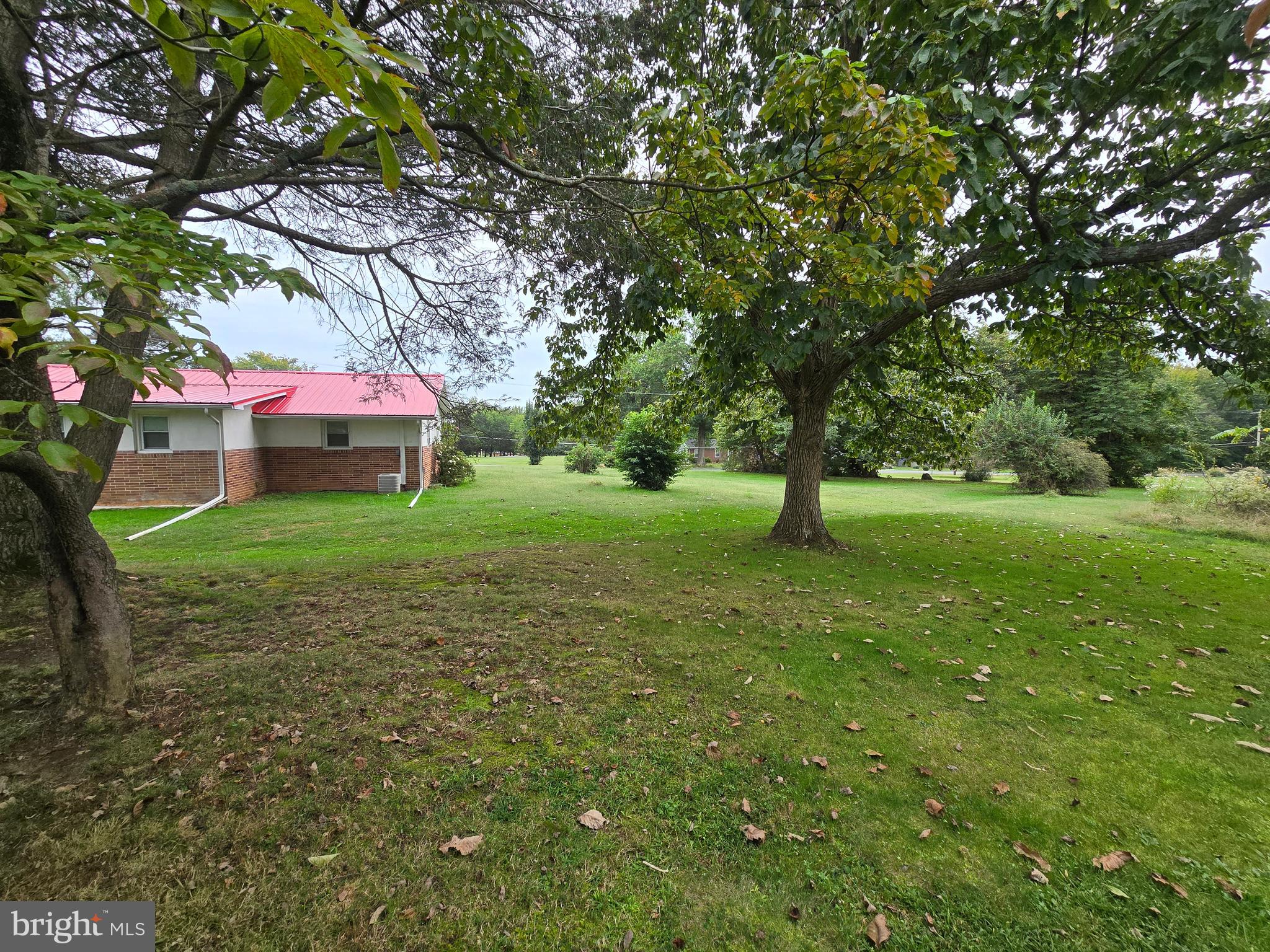 ABERDEEN HILLS - Residential