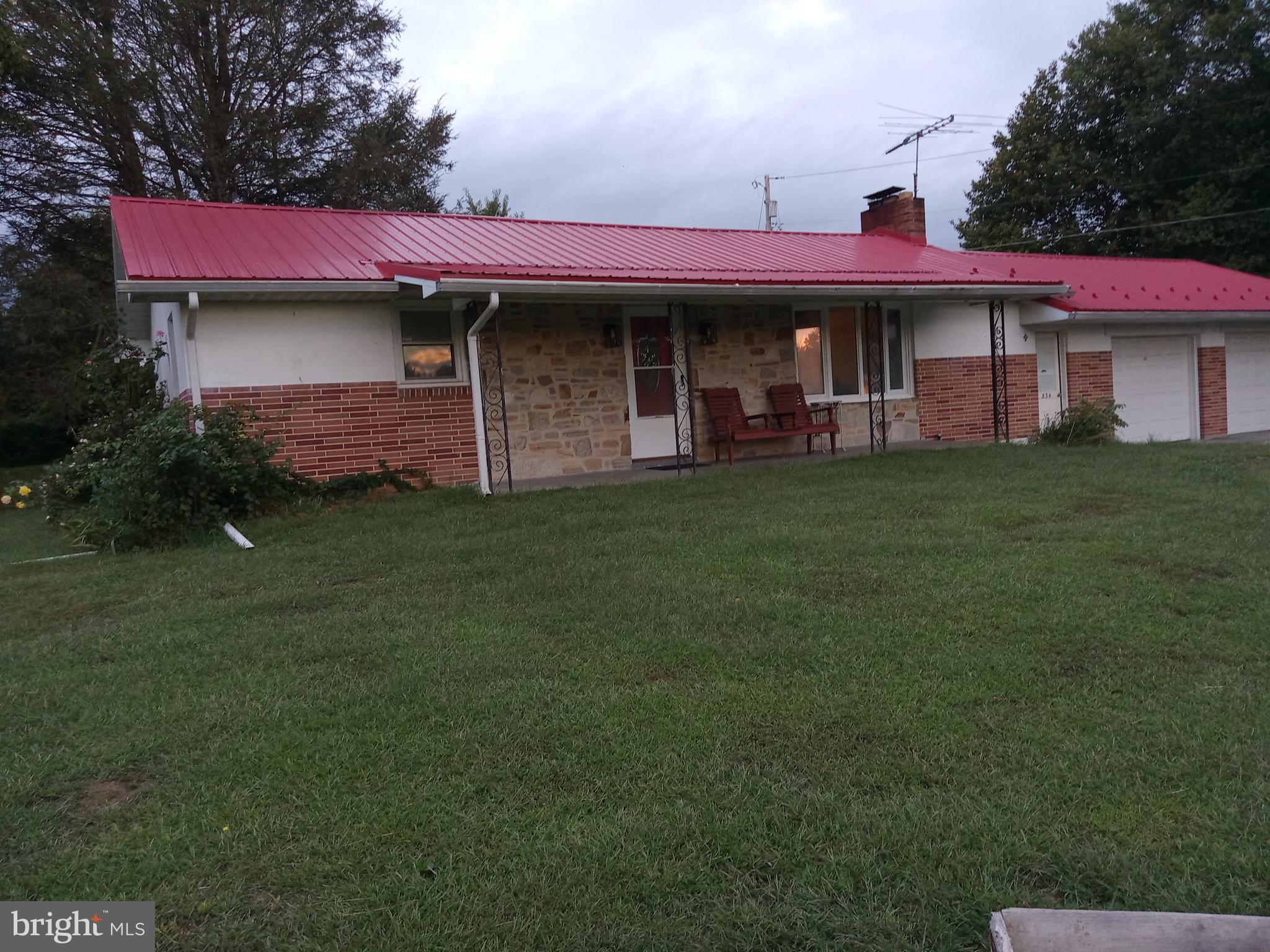 ABERDEEN HILLS - Residential